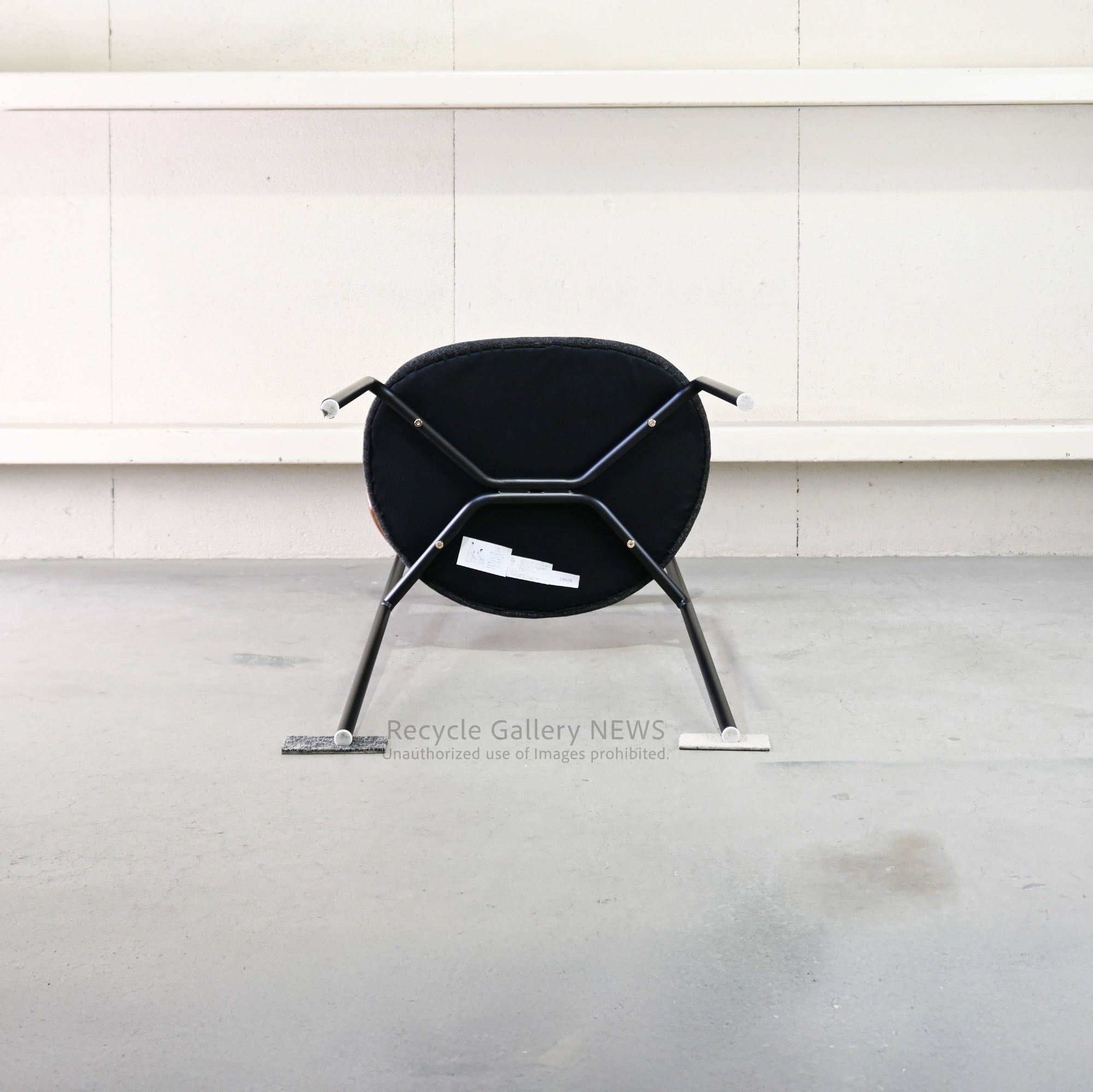 Seki Furniture Atom Chair Black Wooden  Steel  Industrial  Vintage  Cafe style / 関家具 アトムチェア 座面黒色 木材 スチール インダストリアル ヴィンテージ カフェスタイル