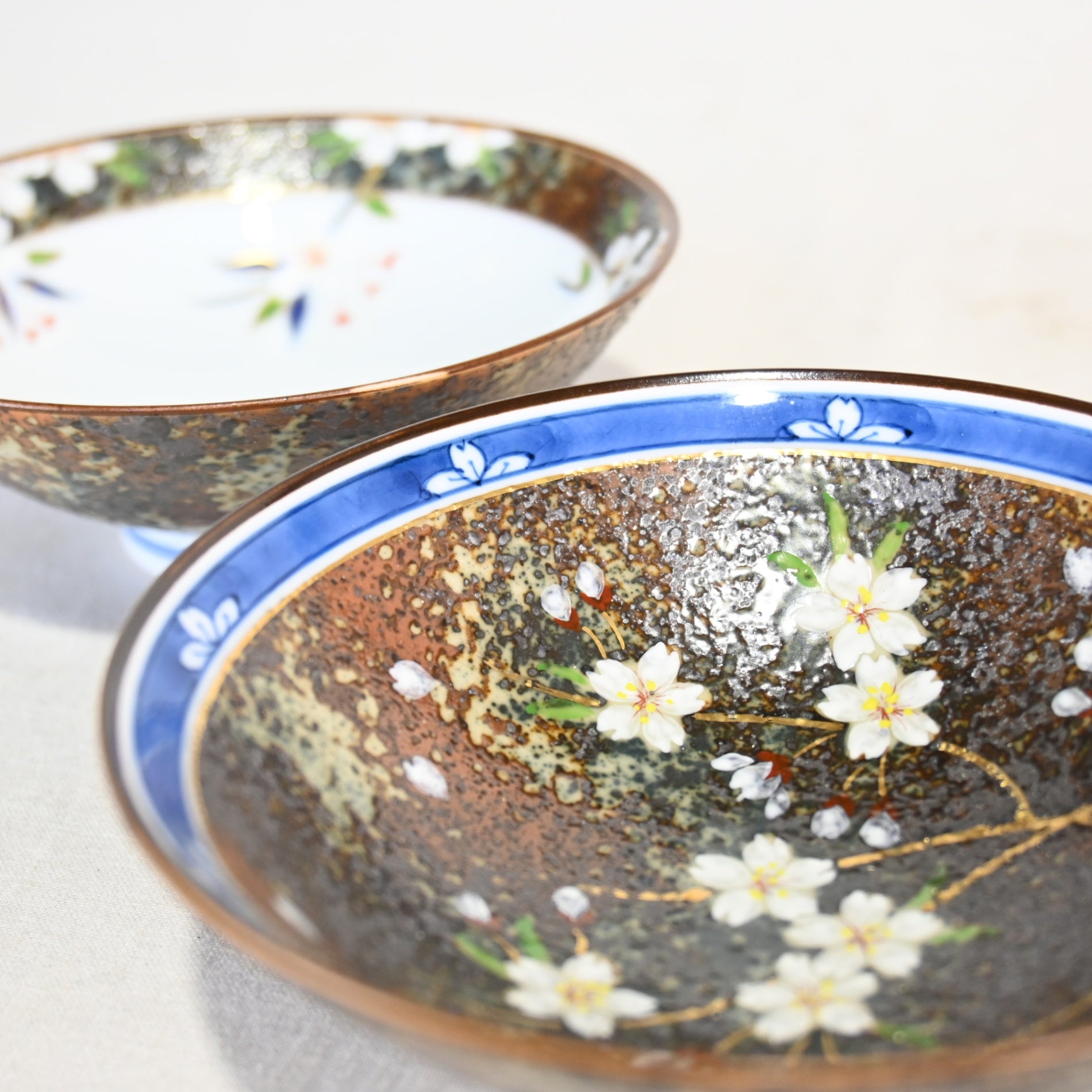 伝作窯 桜 絵盛皿 箱付き  茶碗 小皿 / Densaku-kiln blossom Plate Japanese bowl