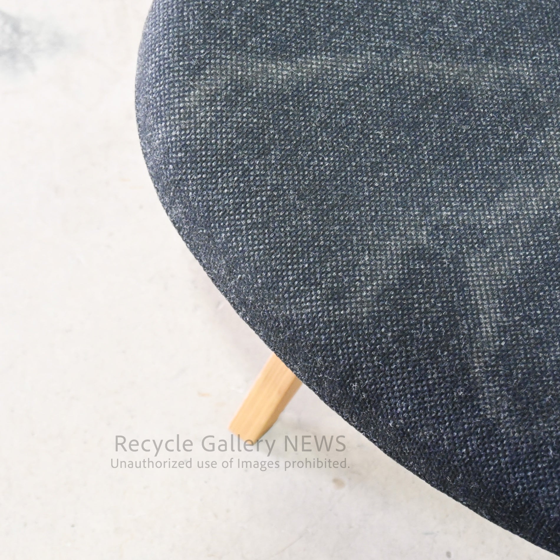 Tendo Mokko Wooden Low Chair by Daisaku Choh  Junzo Sakakura Japanese Modern / 天童木工 中座椅子 木製 長大作 坂倉準三 ジャパニーズモダン
