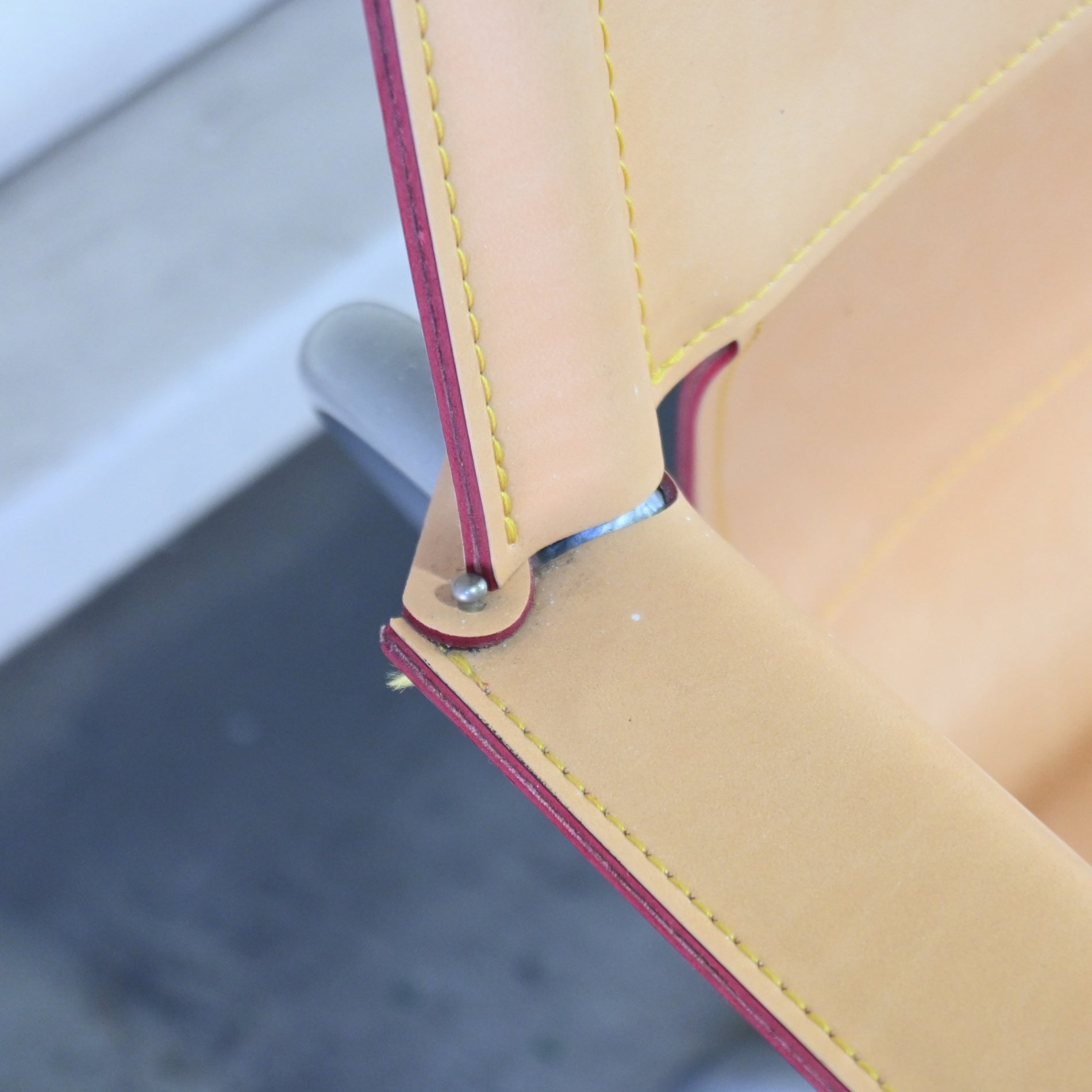 Karimoku XT4300AJ Office chair Desk chair Genuine tanned leather Japan / カリモク家具 本革 ヌメ革 デスクチェア 事務椅子