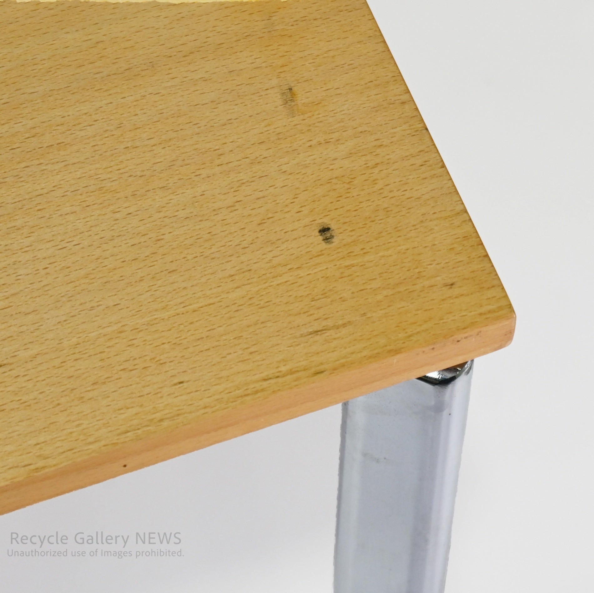 CAMPUS BY LAMMHULTS Square Table  Sweden Scandinavian Modern Furniture / ラムホルツ キャンパスシリーズ スクエアテーブル スウェーデン 北欧家具 北欧モダン