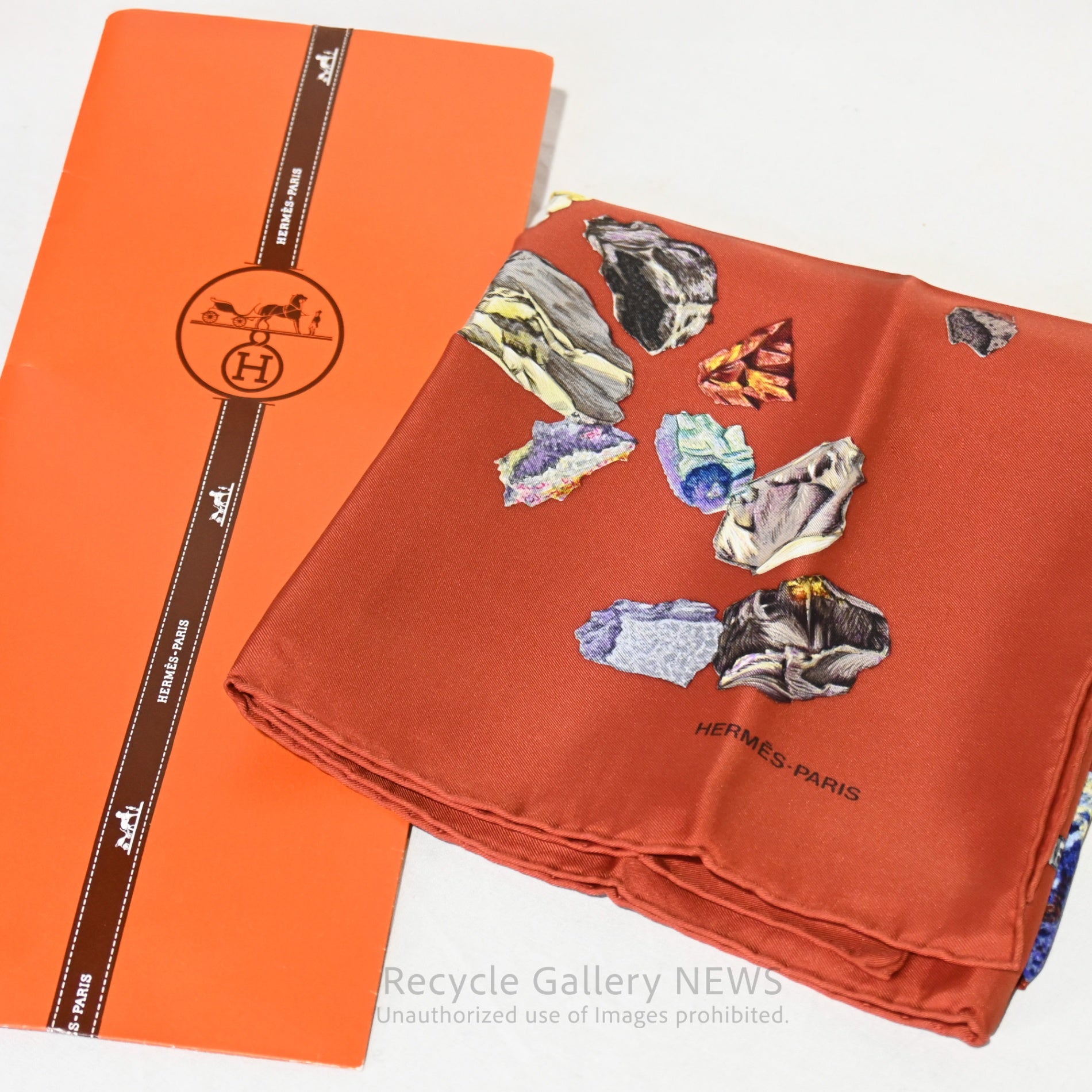 HERMES Carré 90 Mineraux Unused France / エルメス カレ90 HERMES Carré 90 Mineraux Unused France / エルメス カレ90