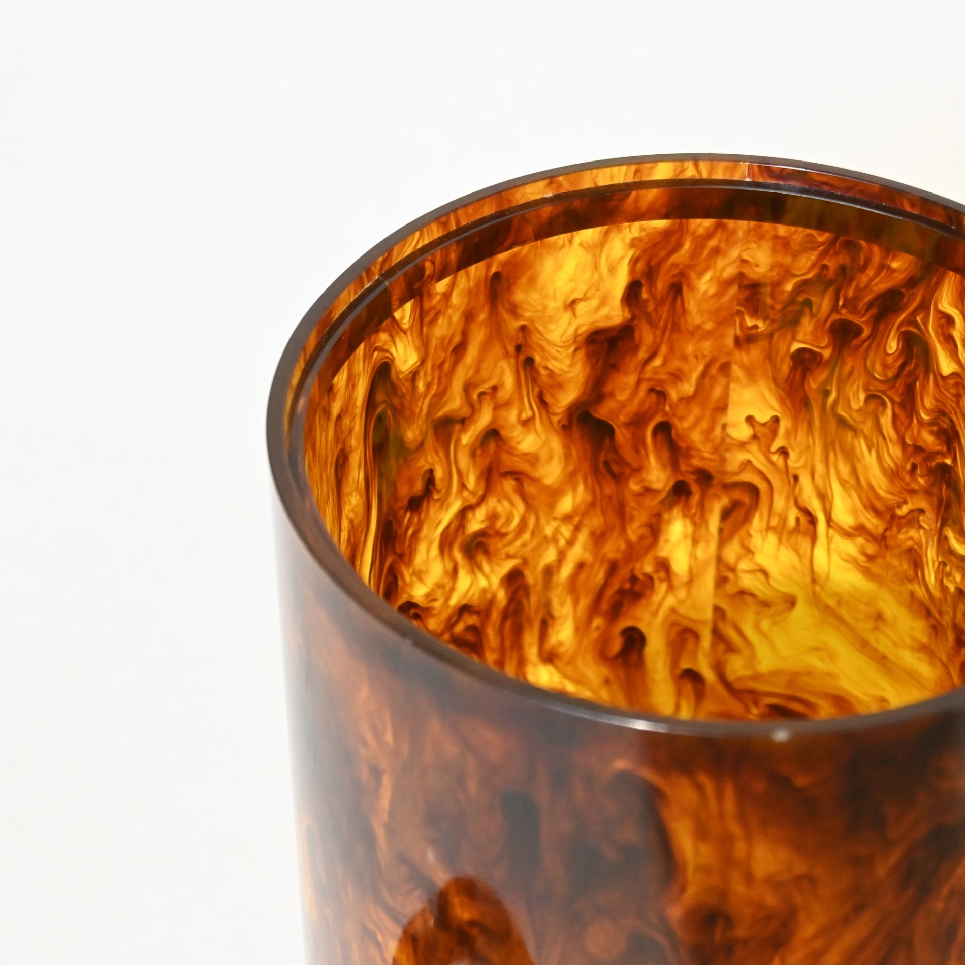 Tortoiseshell marble trash can Wastebasket Desk dustbin Cylindrical / 鼈甲風マーブル ゴミ箱 屑入れ デスク ダストボックス 筒型 卓上サイズ