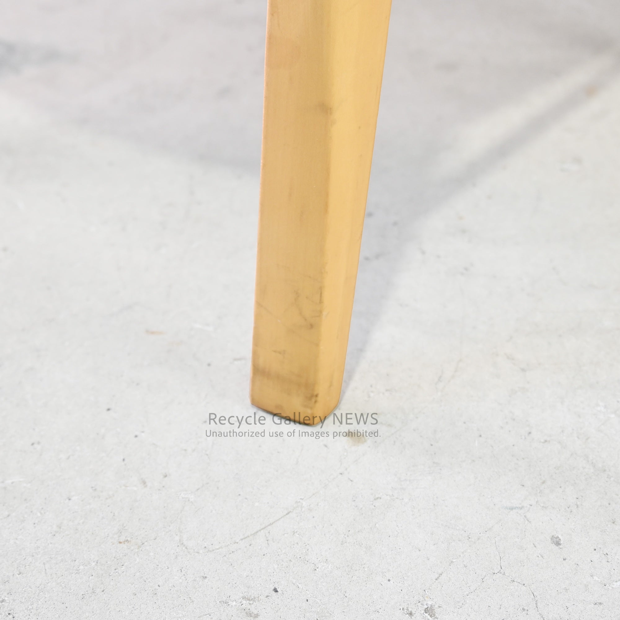 Karimoku Wooden Chair Japanese Scandinavian Inspired Natural Design / カリモク 椅子 木製 日本 北欧テイスト ナチュラルデザイン