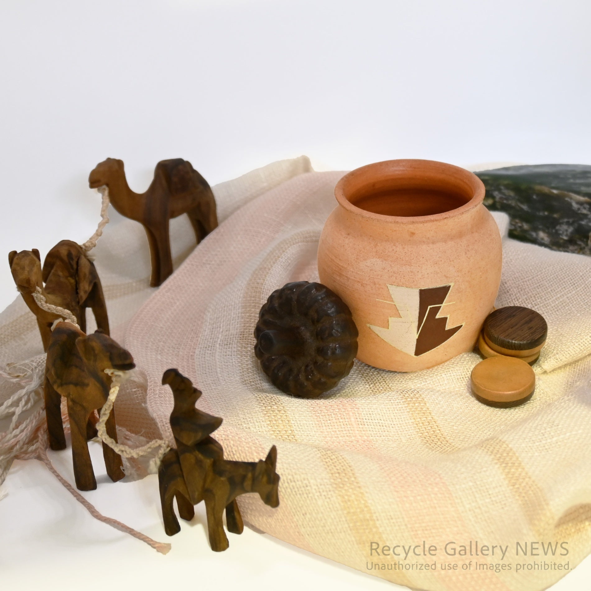 Native American Pot Red clay color object / ネイティブアメリカン ポット 赤土色 置物