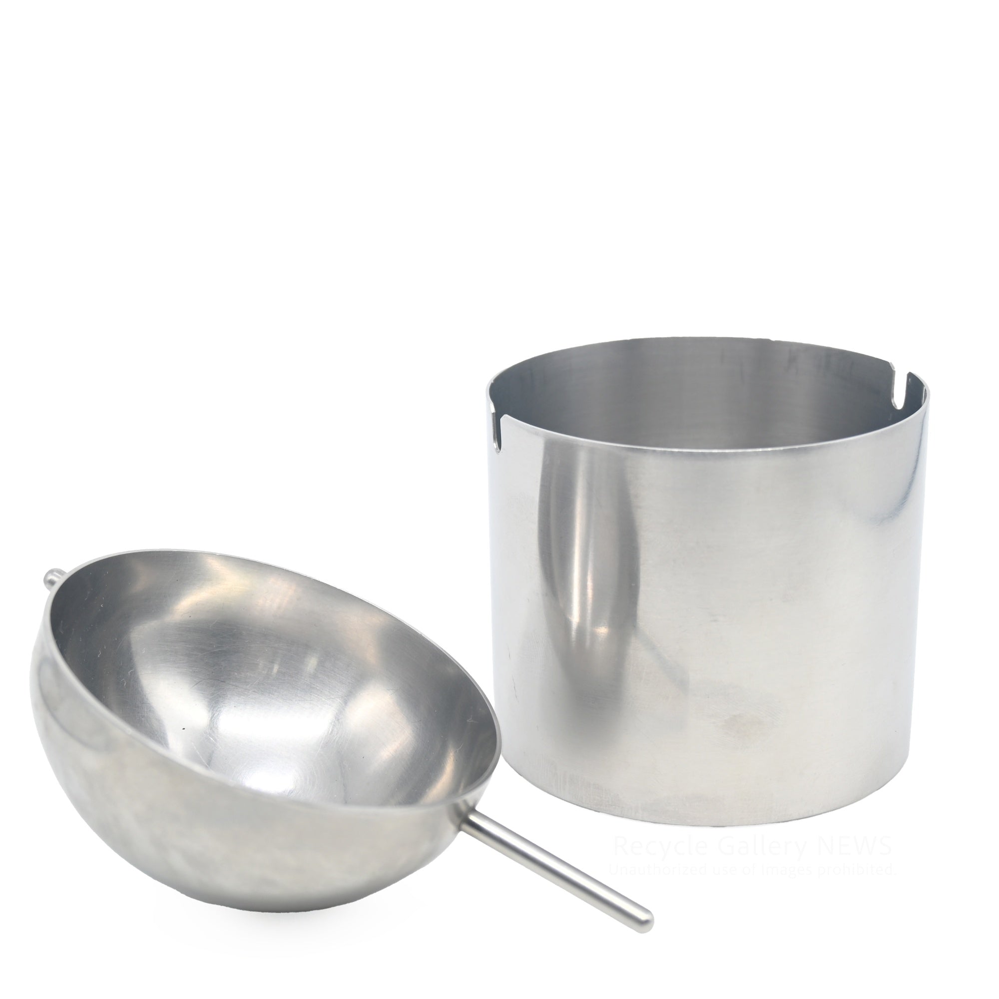 Stelton Cylinda-Line Revolving Ashtray Danish by Arne Jacobsen Scandinavian Design / ステルトン シリンダライン リボルビング アッシュトレイ 灰皿 デンマークアルネ・ヤコブセン 北欧デザイン