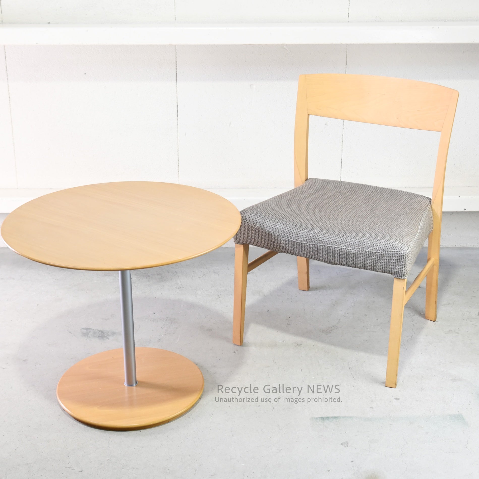 Karimoku Wooden Chair Japanese Scandinavian Inspired Natural Design / カリモク 椅子 木製 日本 北欧テイスト ナチュラルデザイン