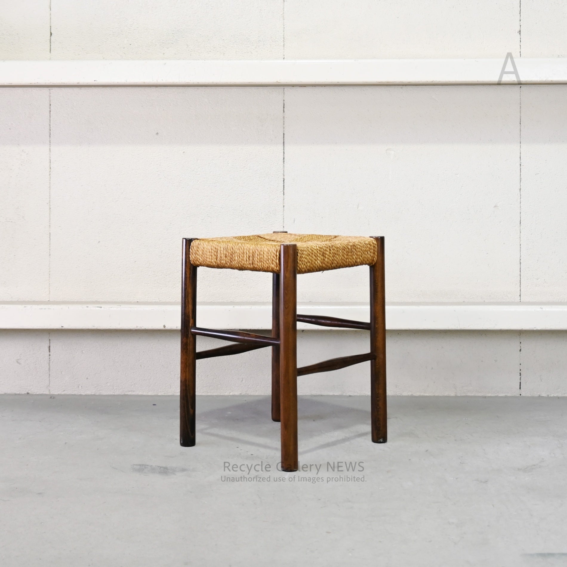 Rush grass stool Chair Natural Japanese modern Asian style / い草 スツール 椅子 天然 ナチュラル 和モダン アジアン
