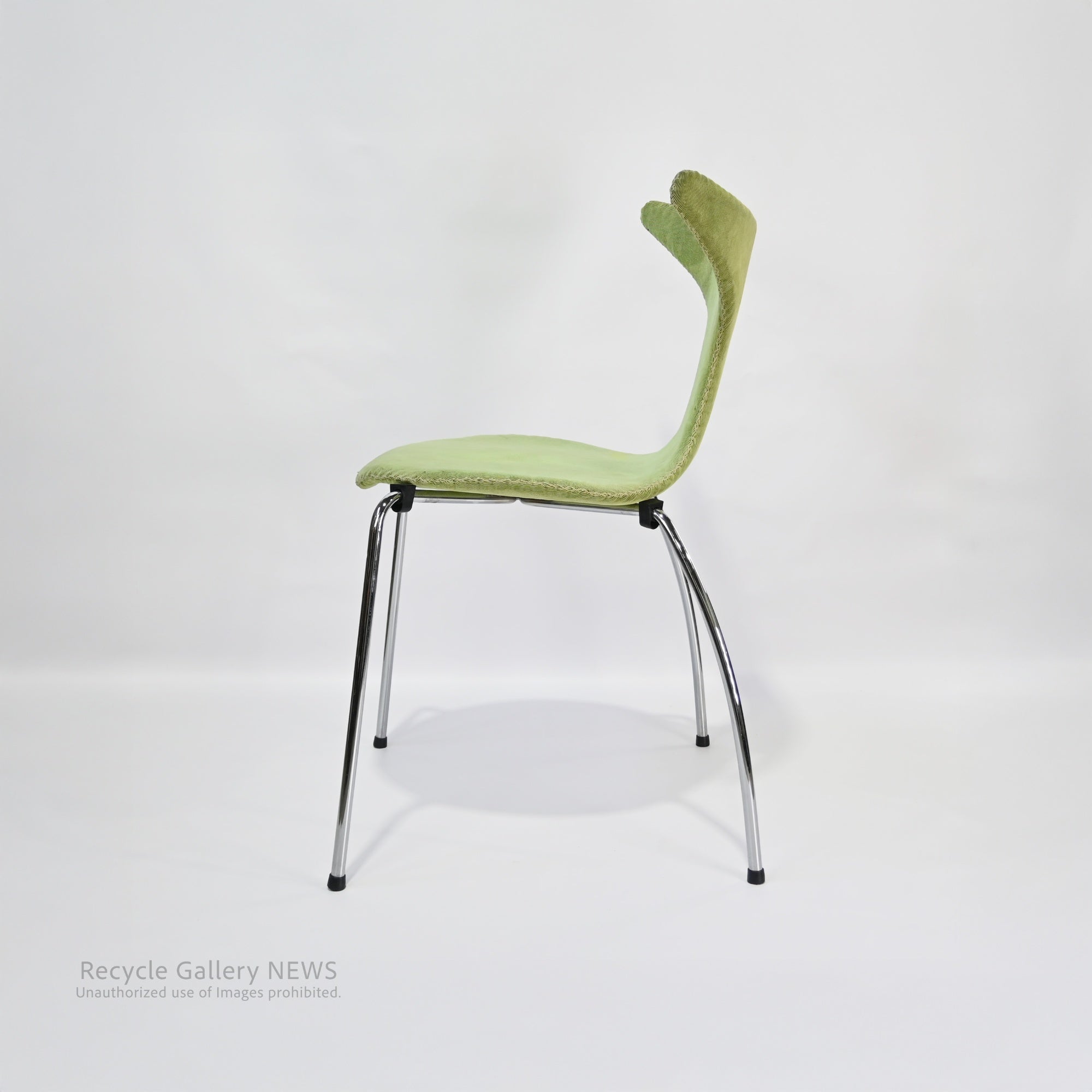 dolphin chair Green Danish Design by Bjarke Nielsen Scandinavian Modern / ドルフィンチェア デンマーク グリーン ビャルケ・ニールセン 北欧デザイン