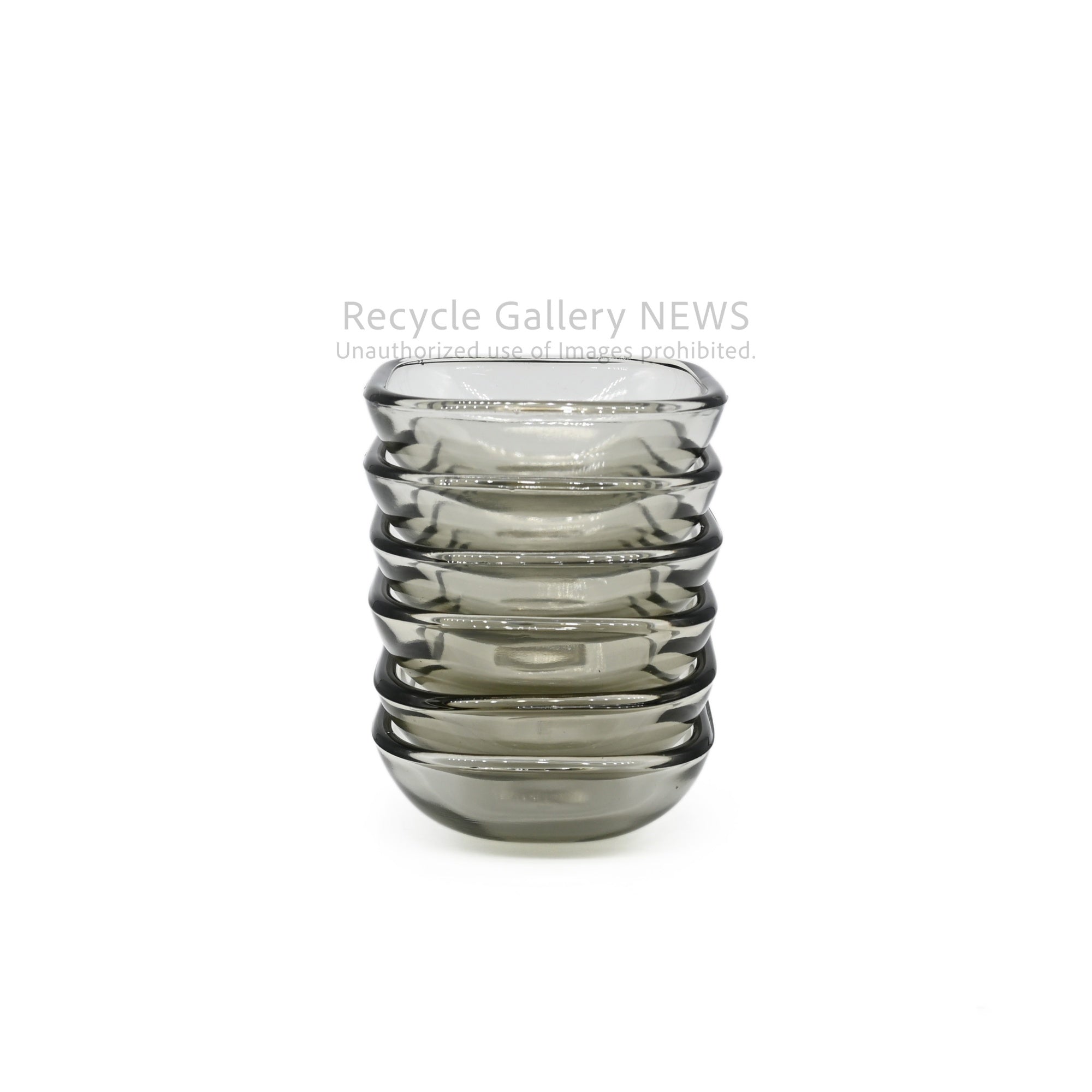 Rare Hoya Glass "Starting Unit series" Set of 7 Plates Smoke Gray Showa Retro / HOYA 保谷硝子 スターティングユニット 7点セット スモークグレー 昭和レトロ 希少