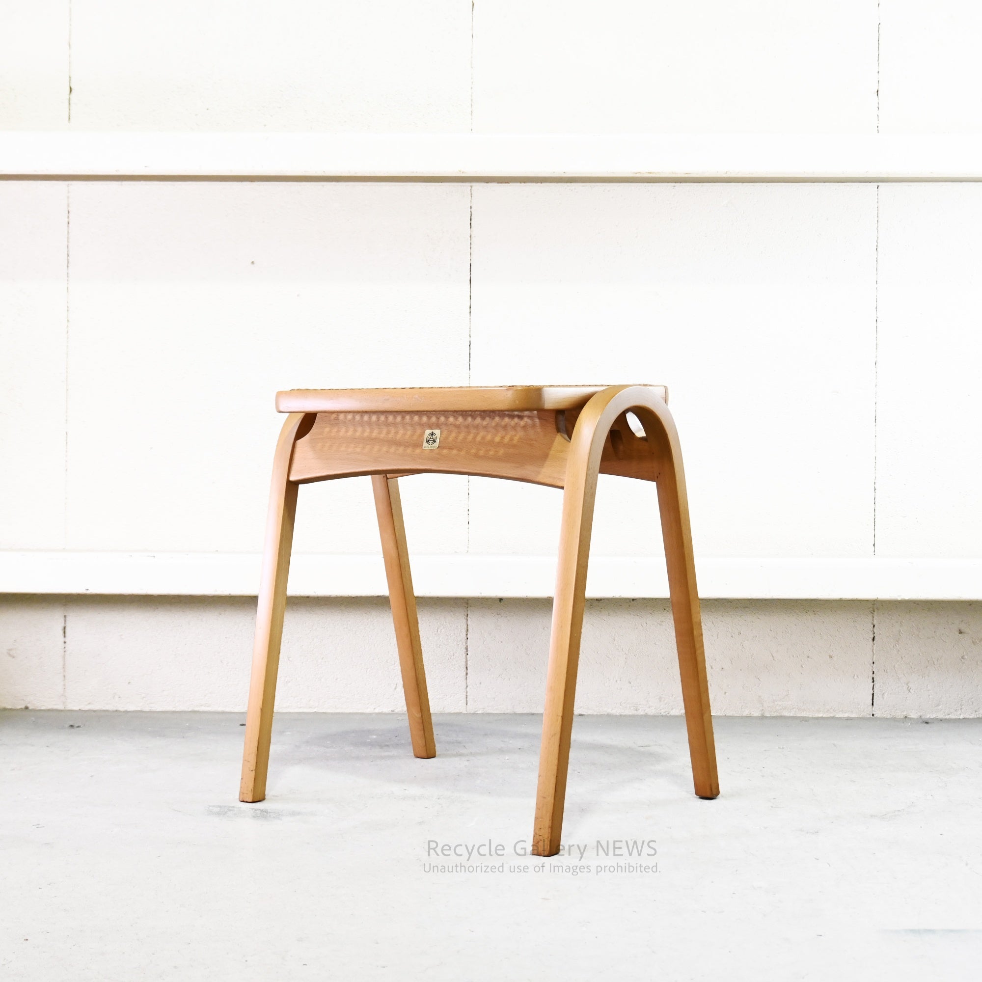 Akita Woodworking Stool Rattan Seat Natural Vintage Japan / 秋田木工 スツール ラタンシート ナチュラル ヴィンテージ 日本