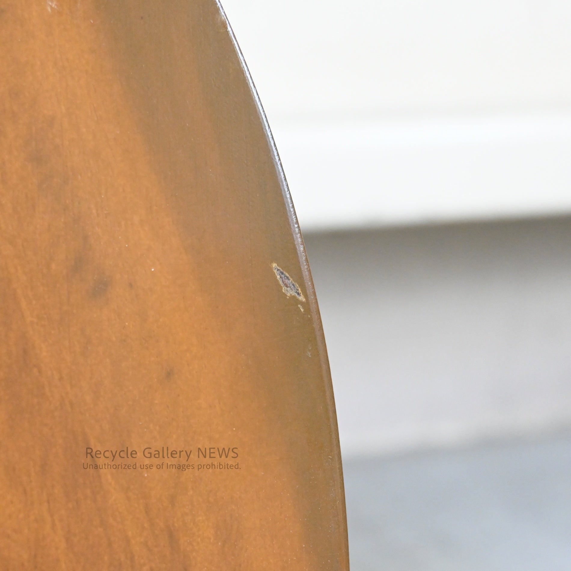 AZUMAYA Round Monkey Pod Side Table　Solid Wood Brown Grain pattern / AZUMAYA モンキーポッド ラウンドサイドテーブル 無垢材 茶色 木目