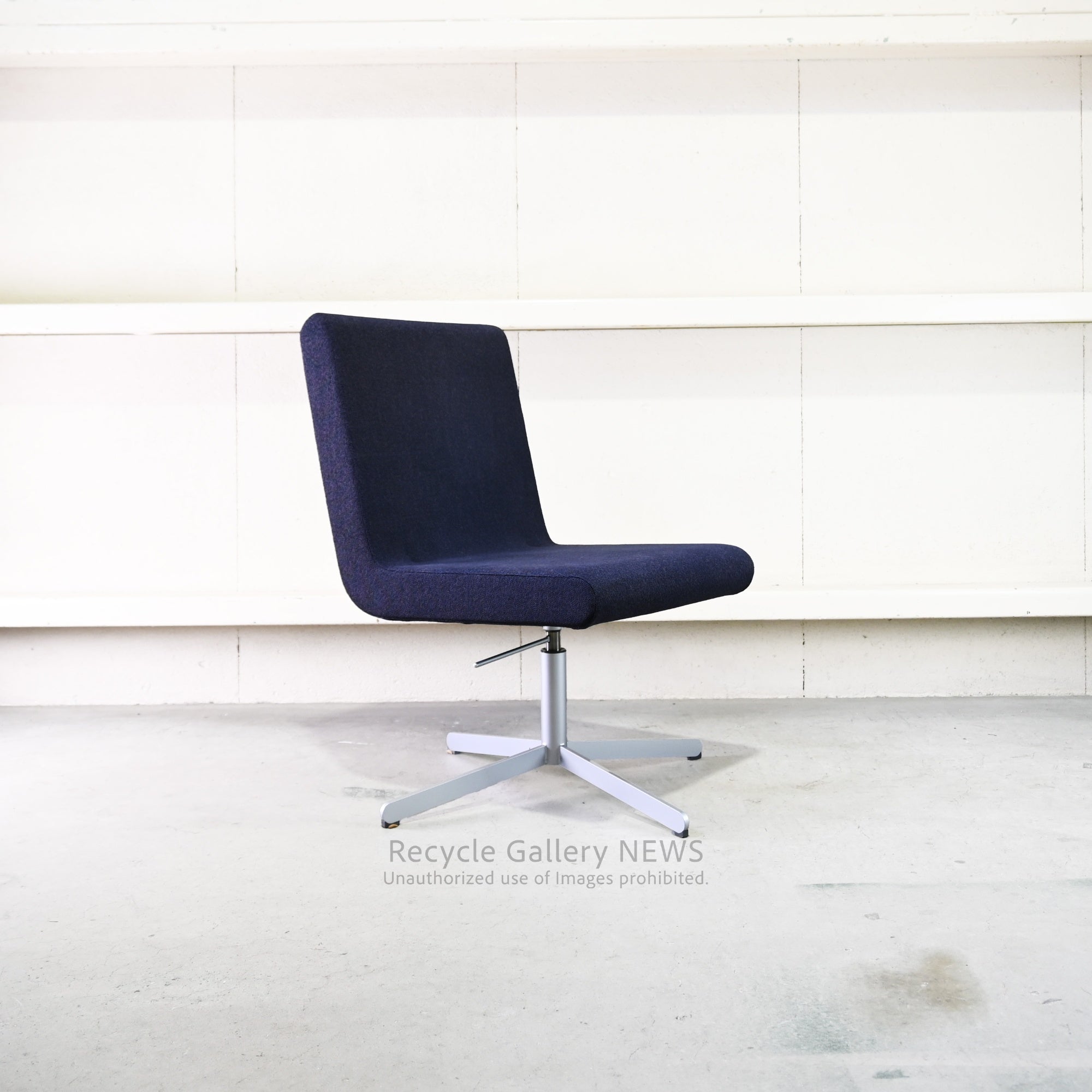CASSINA ixc. BOOMERANG four star Modern Swivel Chair / カッシーナ イクスシー ブーメラン フォースター スウィベルチェア モダン