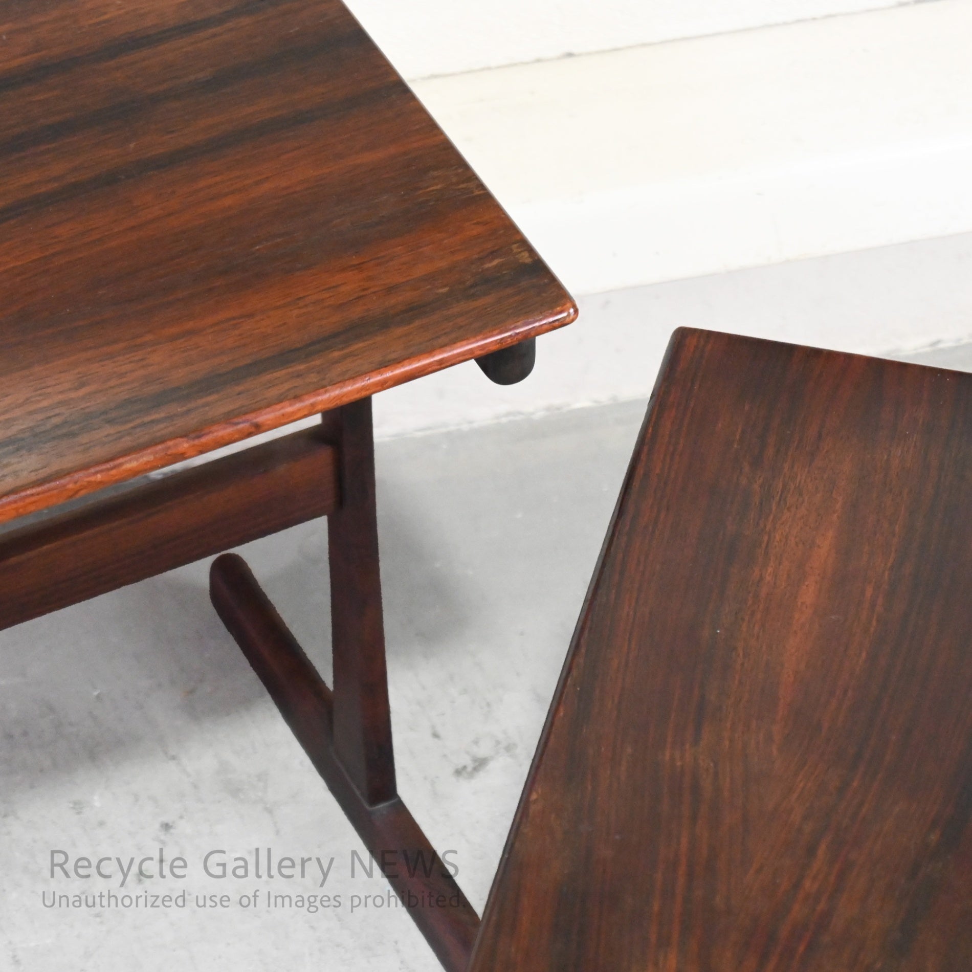 Danish Rosewood Tile Top Nesting Tables Scandinavian Modern  Mid-Century Modern / ローズウッド タイルトップ ネストテーブル デンマーク 北欧モダン  ミッドセンチュリー