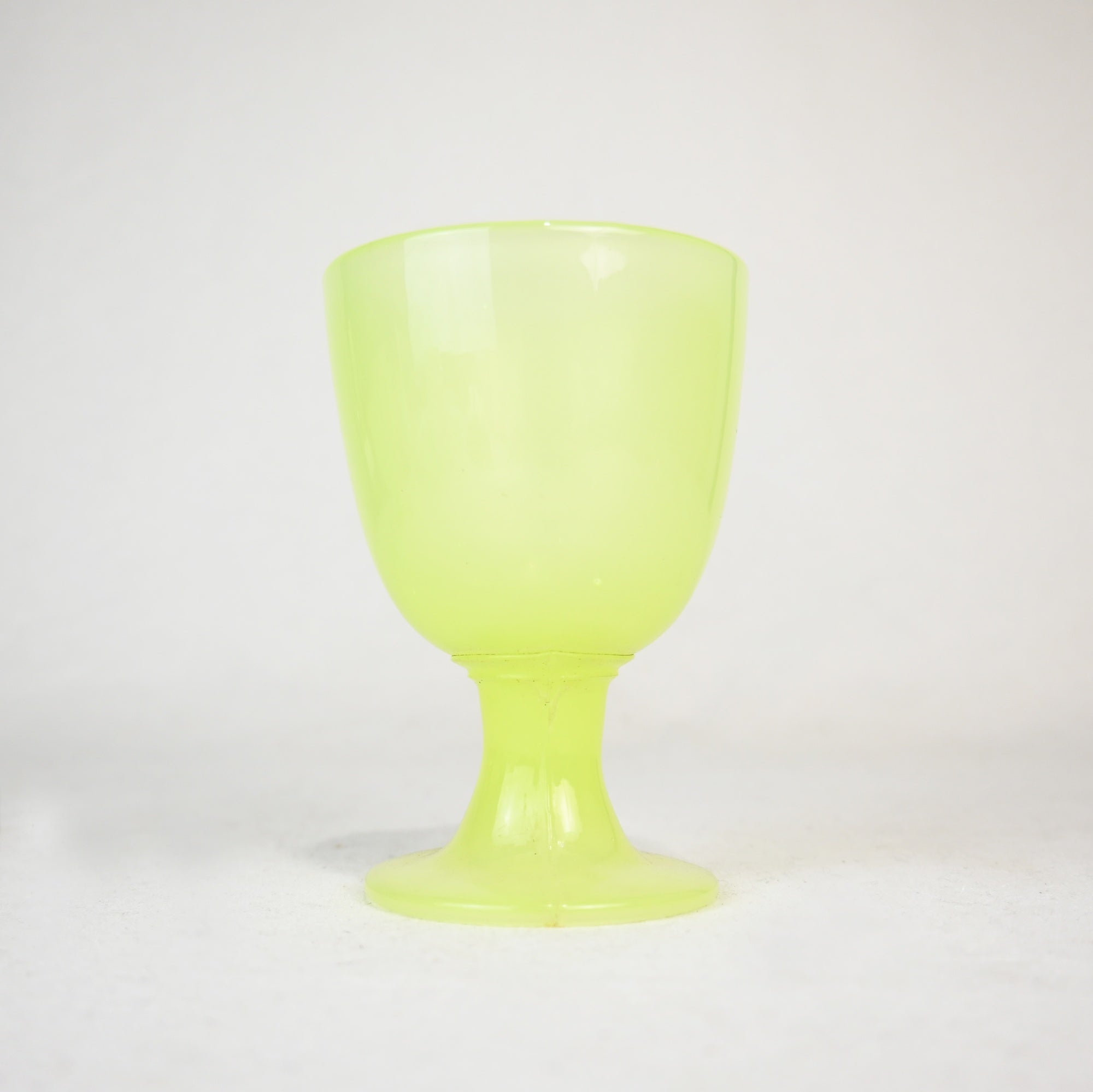 Uranium Divided Cup Vaseline glass Vintage / ウランガラス 棗型 氷コップ ヴィンテージ