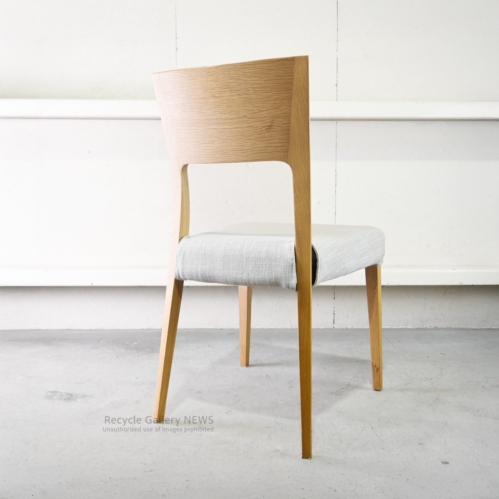 ACTUS "moog" Dining Chair  Oak Japanese European Modern Style / アクタス モーグ ダイニングチェア オーク材  日本 ヨーロッパモダン