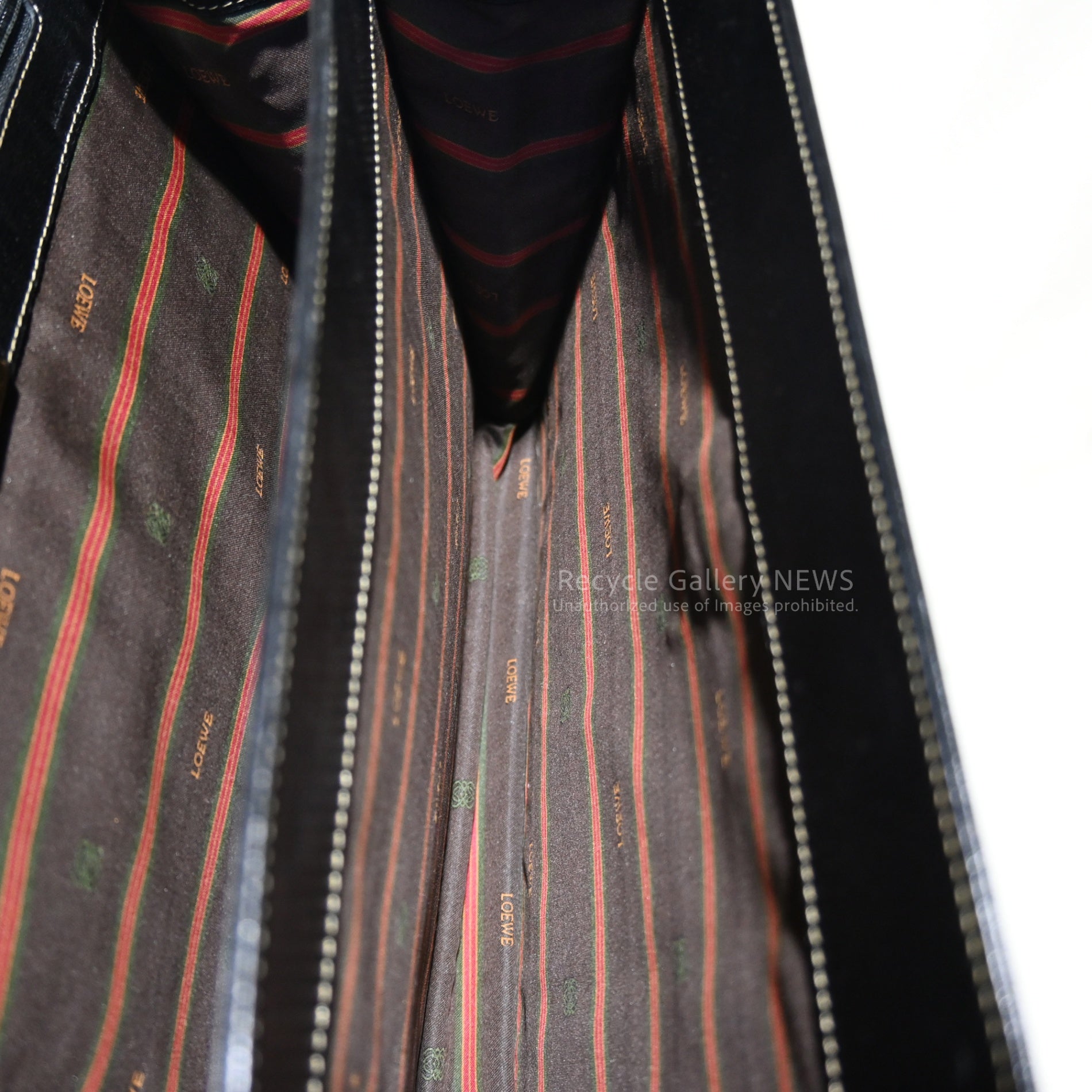 Vintage LOEWE Velázquez 2-way shoulder bag with twisted hardware / ロエベ ベラスケス ショルダーバッグ 2way ツイスト金具 ヴィンテージ