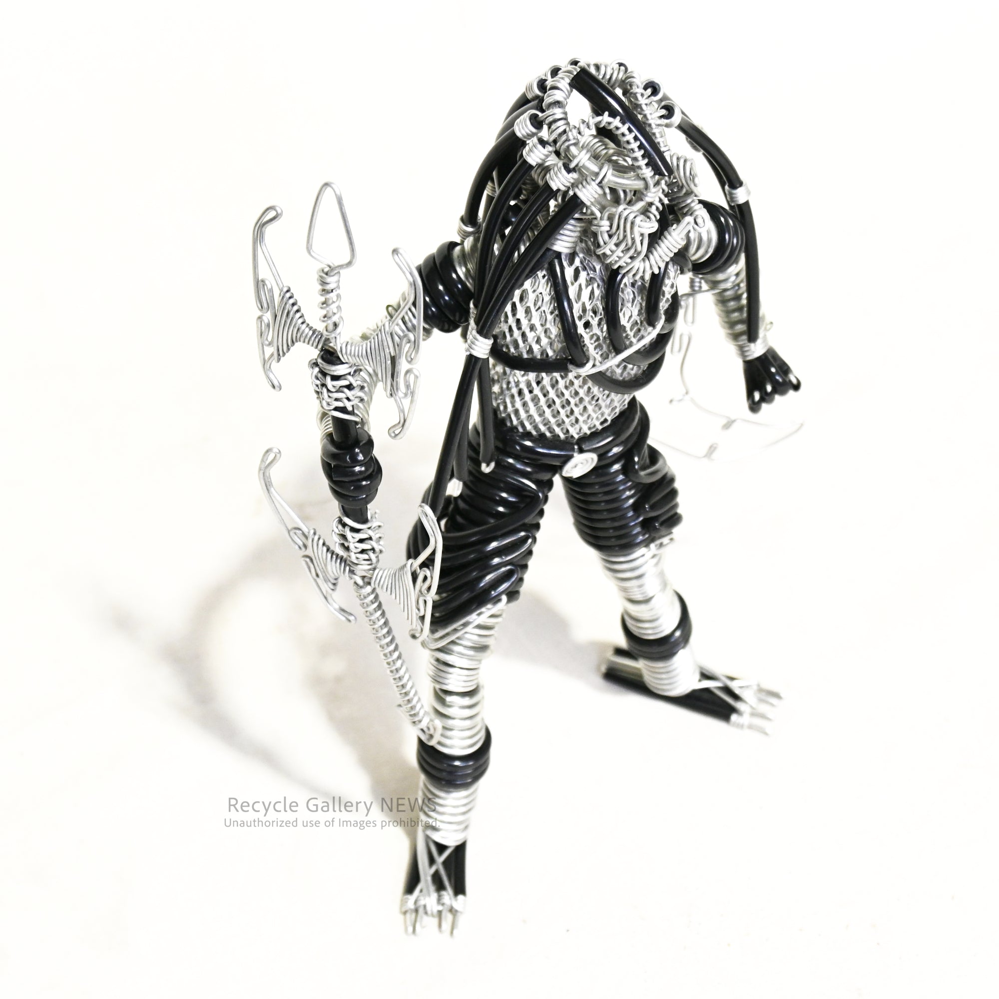 Wire art figure Predator Handmade Objetct / ワイヤーアートフィギュア プレデター ハンドメイド オブジェ