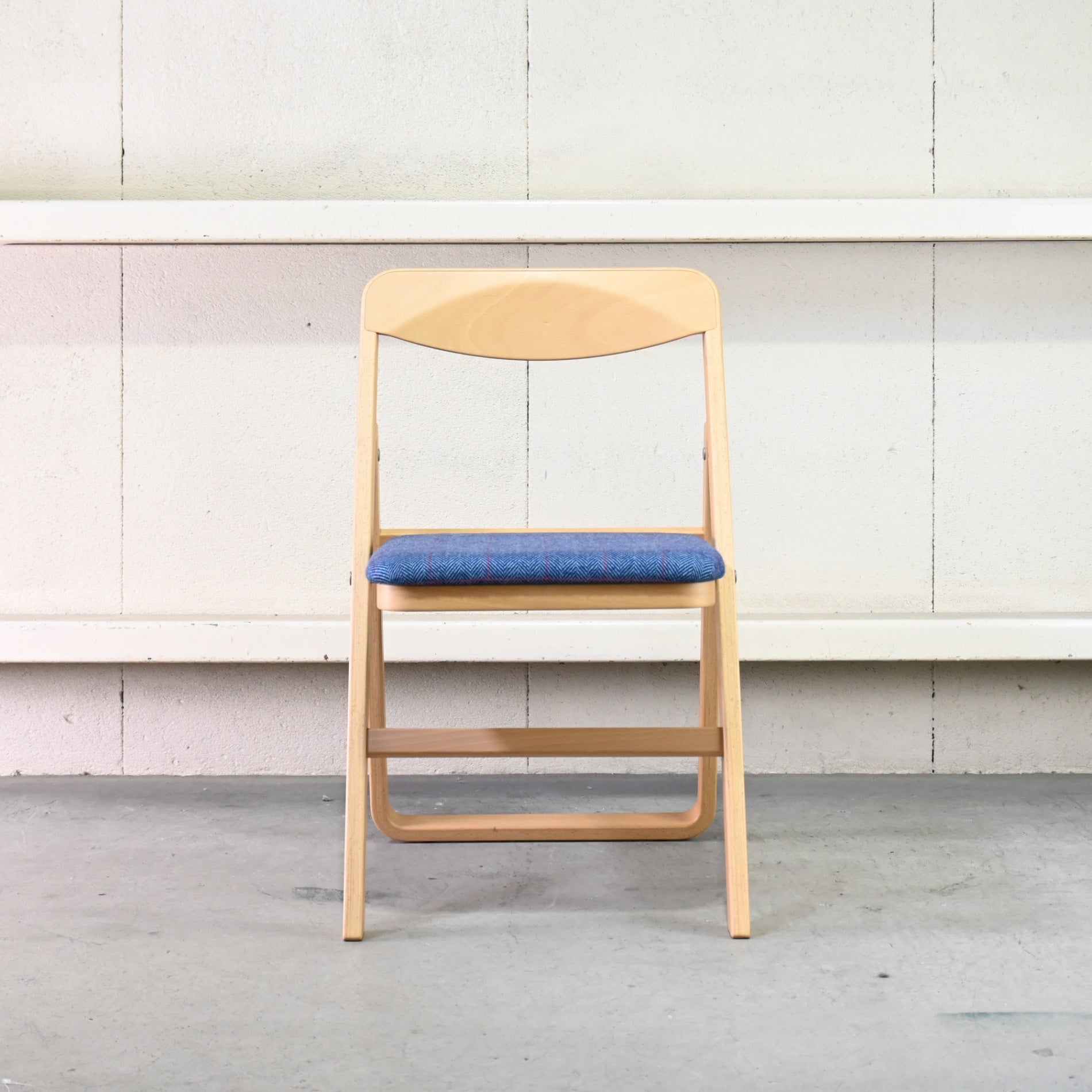 Tendo Folding chair T-3229WB-NT Japan Molded plywood / 天童木工 フォールディングチェア 折りたたみ椅子 廃盤シート張地布 日本 成形合板 木材