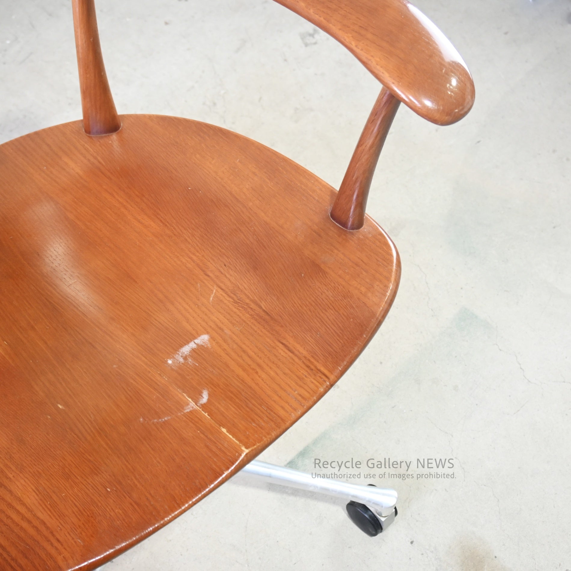 Hida Sangyo CRESCENT Desk Chair Solid Wood Bentwood Made in Japan / 飛騨産業 クレセントデスクチェア 日本 無垢材 曲木