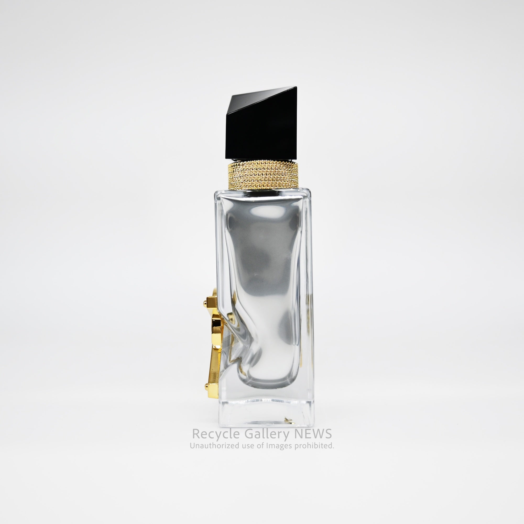 Yves Saint Laurent  LIBRE  L'Absolu Platine Parfum 50ml YSL Perfume Made in France Floral Scent / イヴ サンローラン リブレ ラプソリュ プラチナム パルファム 50ml 香水 フランス製 フローラル系