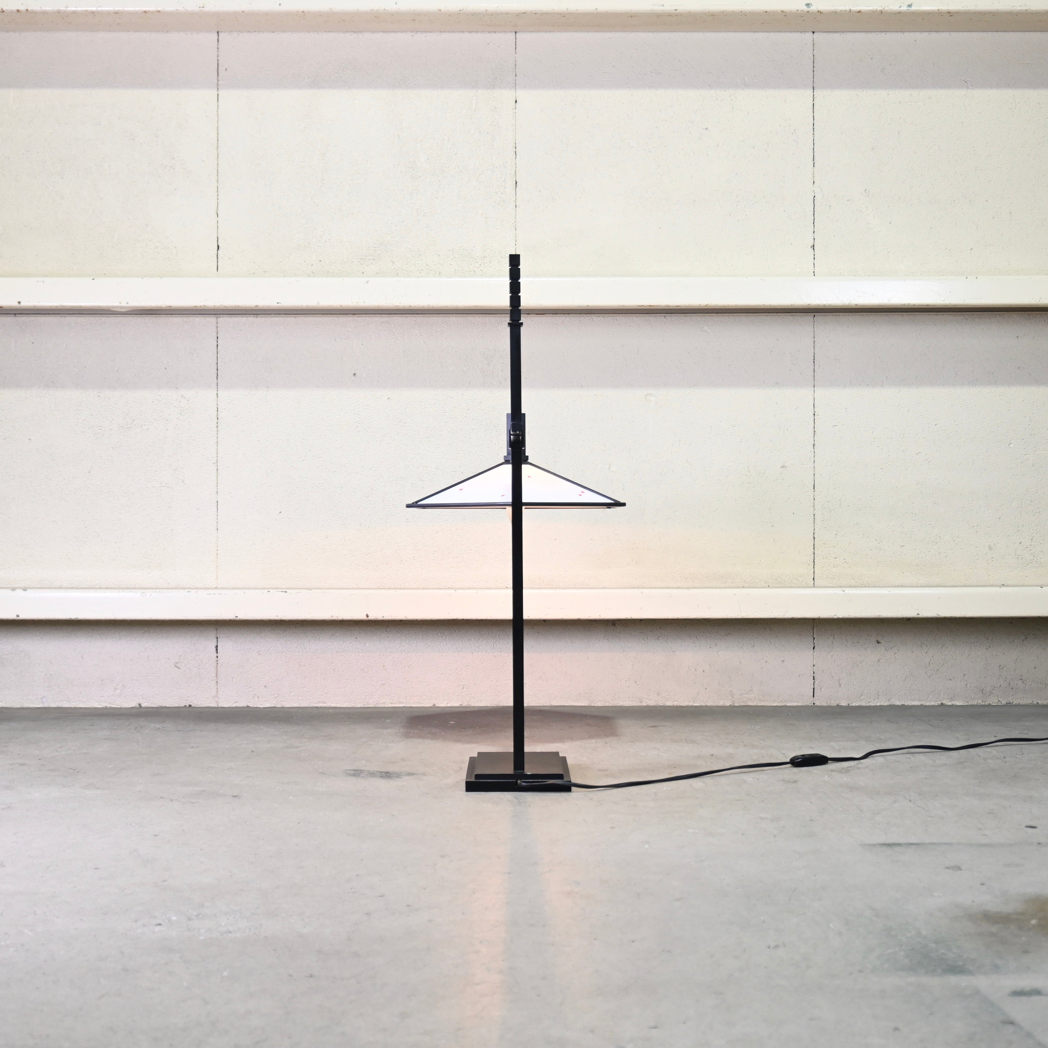 Frank Lloyd Wright × YAMAGIWA Midway Table lamp Glass shade / フランク・ロイド・ライト ヤマギワ ミッドナイト テーブルランプ ガラスシェード