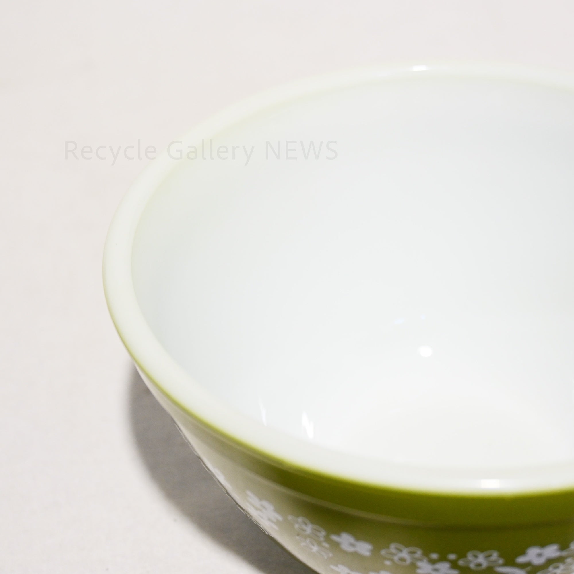 Vintage Pyrex Crazy Daisy Mixing Bowl Small Heat-Resistant Glass American Vintage / オールドパイレックス ミキシングボウル Sサイズ クレイジーデイジー 耐熱ガラス アメリカヴィンテージ
