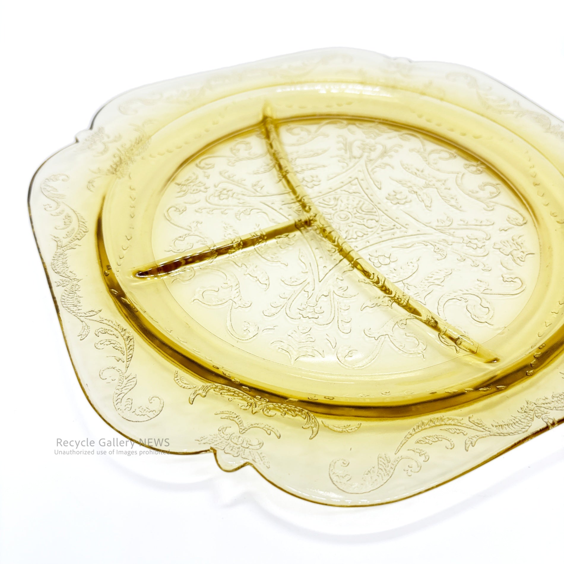 Federal Glass "Madrid" Divider plate U.S.A Vintage / フェデラル・グラス マドリッド 仕切りプレート 1930年代