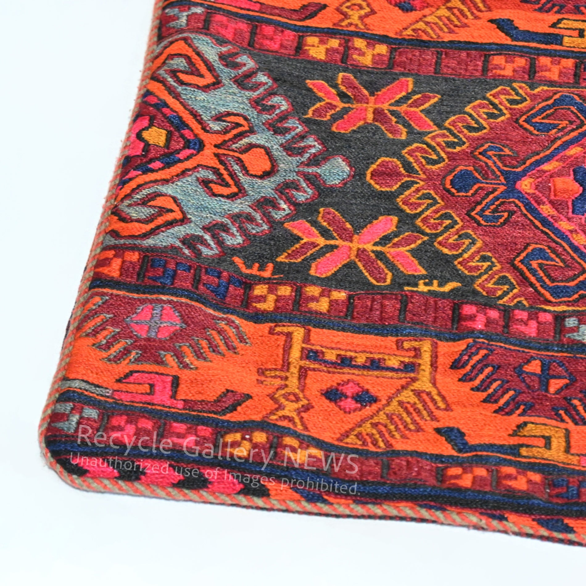 Old Kilim Cushion Cover [C] Bright Orange Middle east / オールドキリム クッションカバー 中東 伝統織 赤系 3種類 （C 蛍光オレンジ）