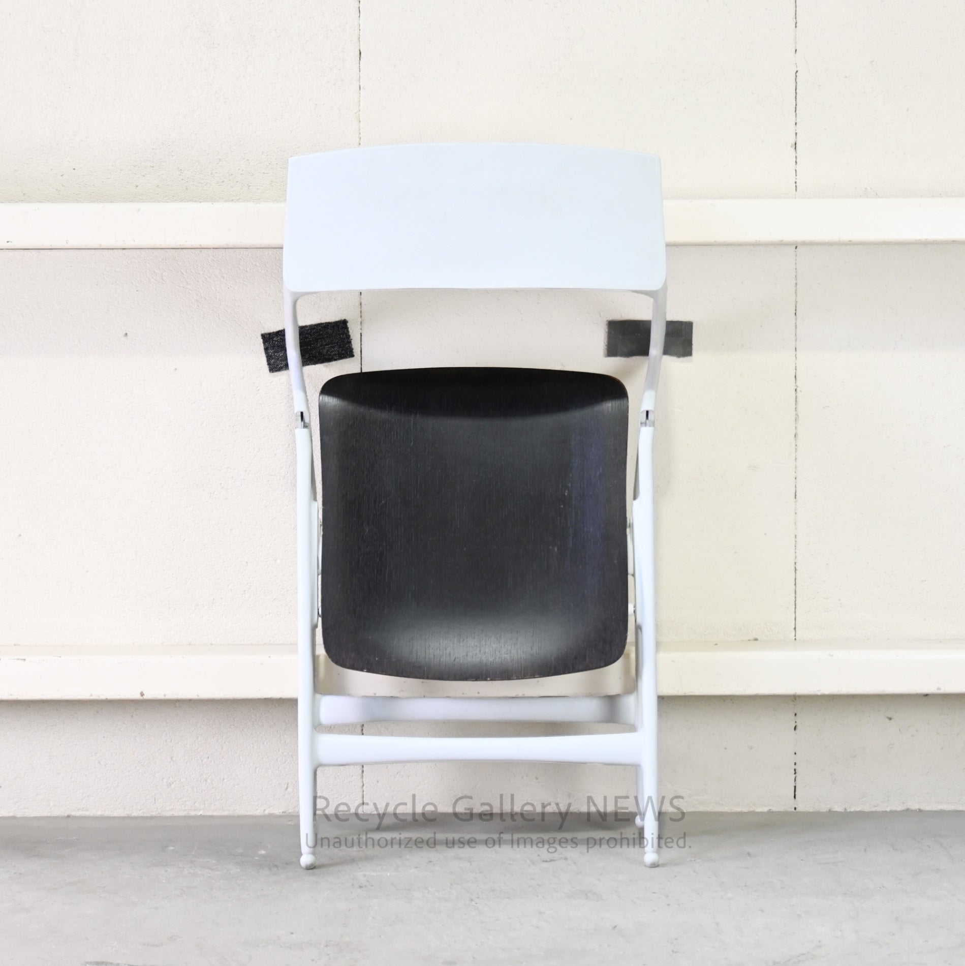 Discontinued Plywood Seat  kartell Dolly chair by Antonio Citterio Italy Milan /  カルテル  ドリー チェア イタリアミラノ アントニオ・チッテリオ プライウッド座面 廃盤品