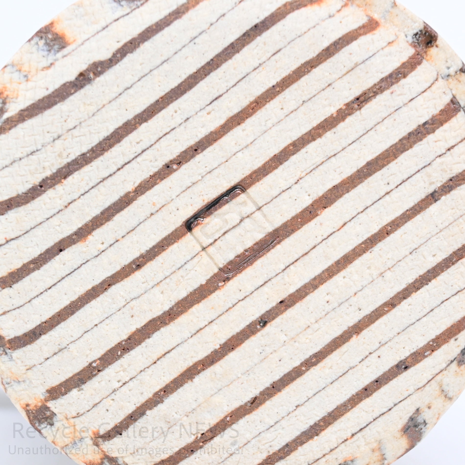 Yusuke Aida Oshino Kiln Nerikomi Clay Seam "SHIGURE" Cup&Saucer Contemporary Japanese Ceramics Ivory Brown Stripe Pattern / 會田雄亮 忍野窯 練上 碗皿 「時雨」カップ＆ソーサー コーヒーカップ 陶器 現代陶芸 和モダン クリーム ブラウン ストライプ