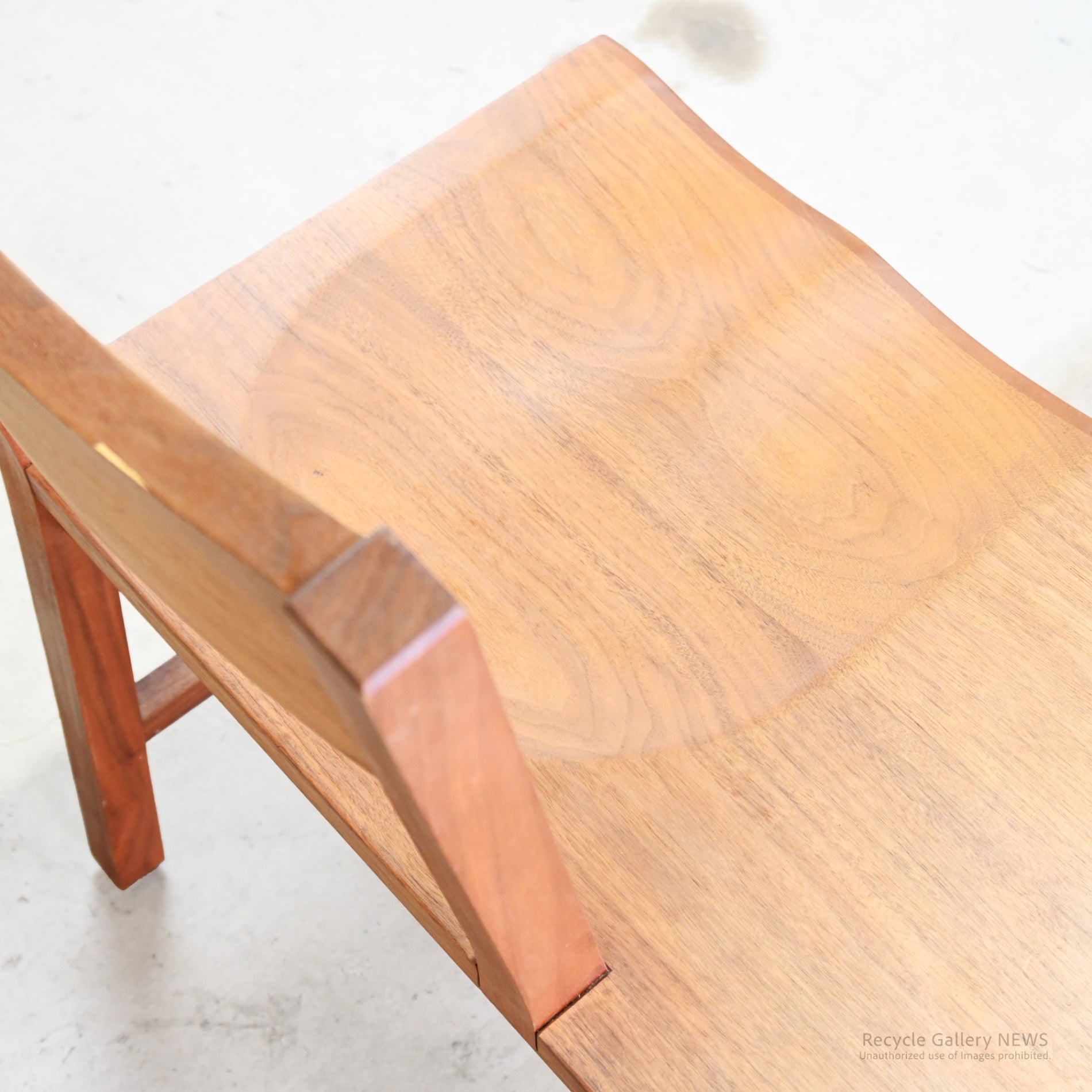 dix design+architecture Tomoko Bench Architectural Solid Wood Bench Scandinavian Modern /  ディックスデザイン アークテクチャー トモコベンチ 建築的 北欧モダン 無垢材