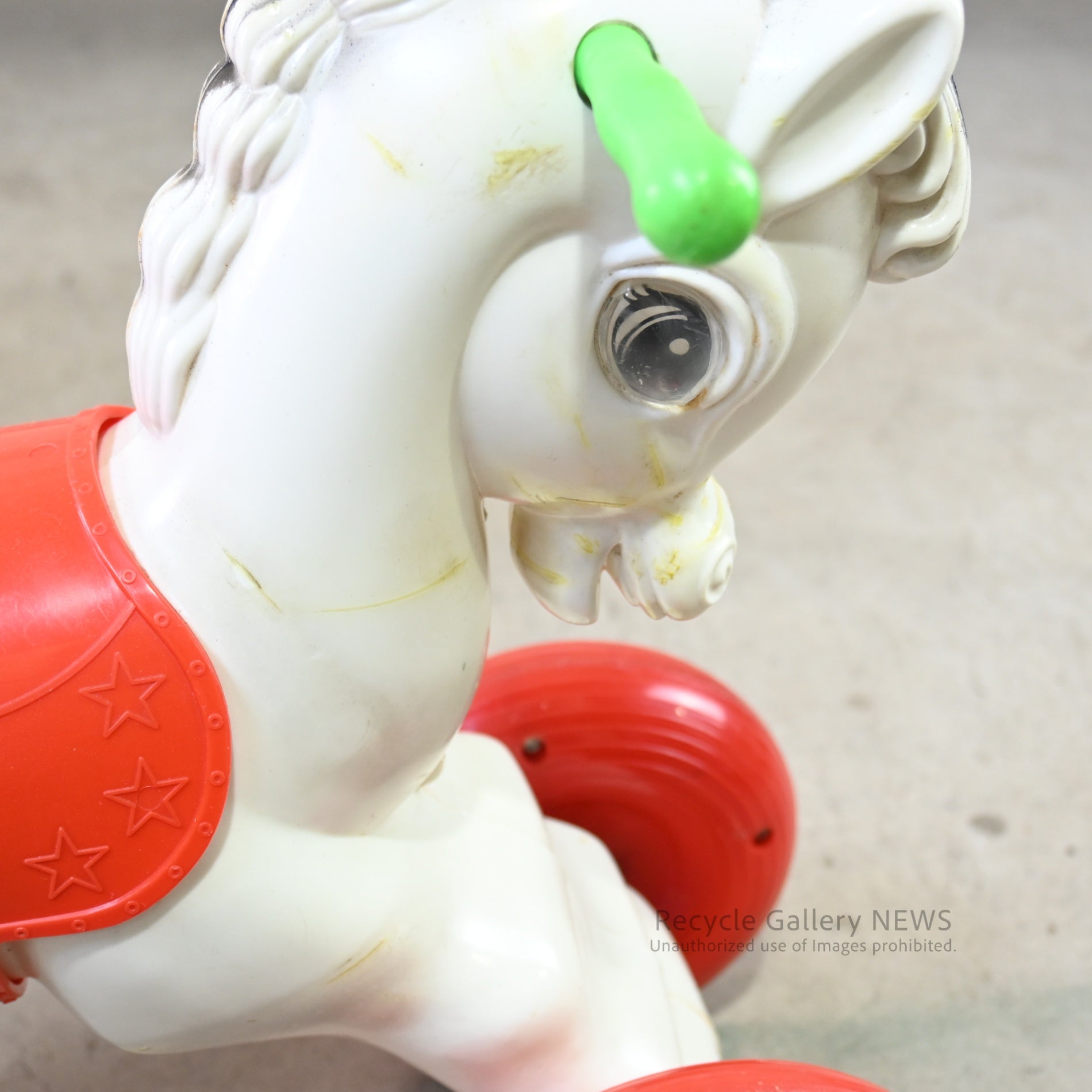 Rocking horse Pull-along Plastic resin Retro Vintage for display / 木馬 引きぐるま プラスチック樹脂製 レトロ ヴィンテージ 観賞用