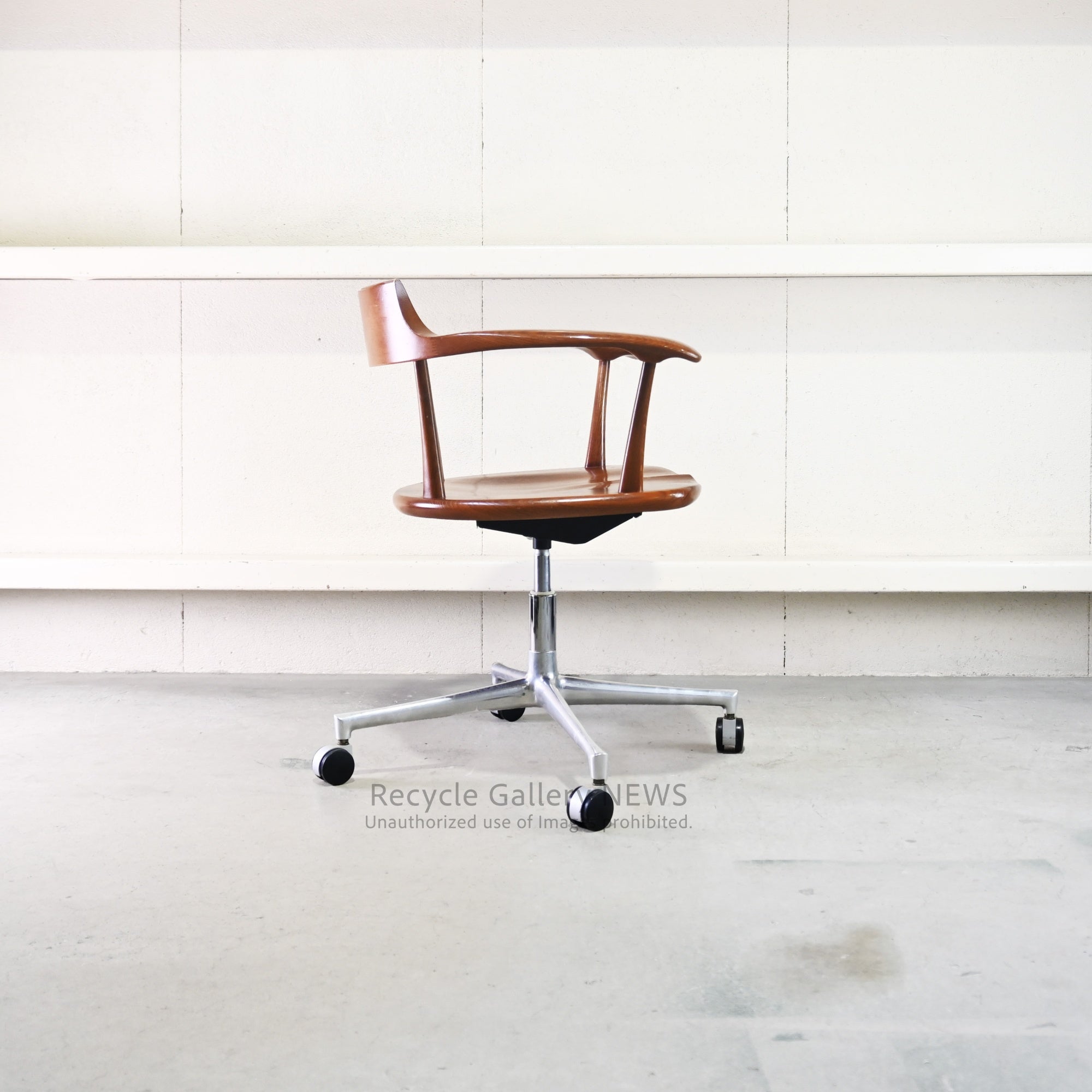 Hida Sangyo CRESCENT Desk Chair Solid Wood Bentwood Made in Japan / 飛騨産業 クレセントデスクチェア 日本 無垢材 曲木