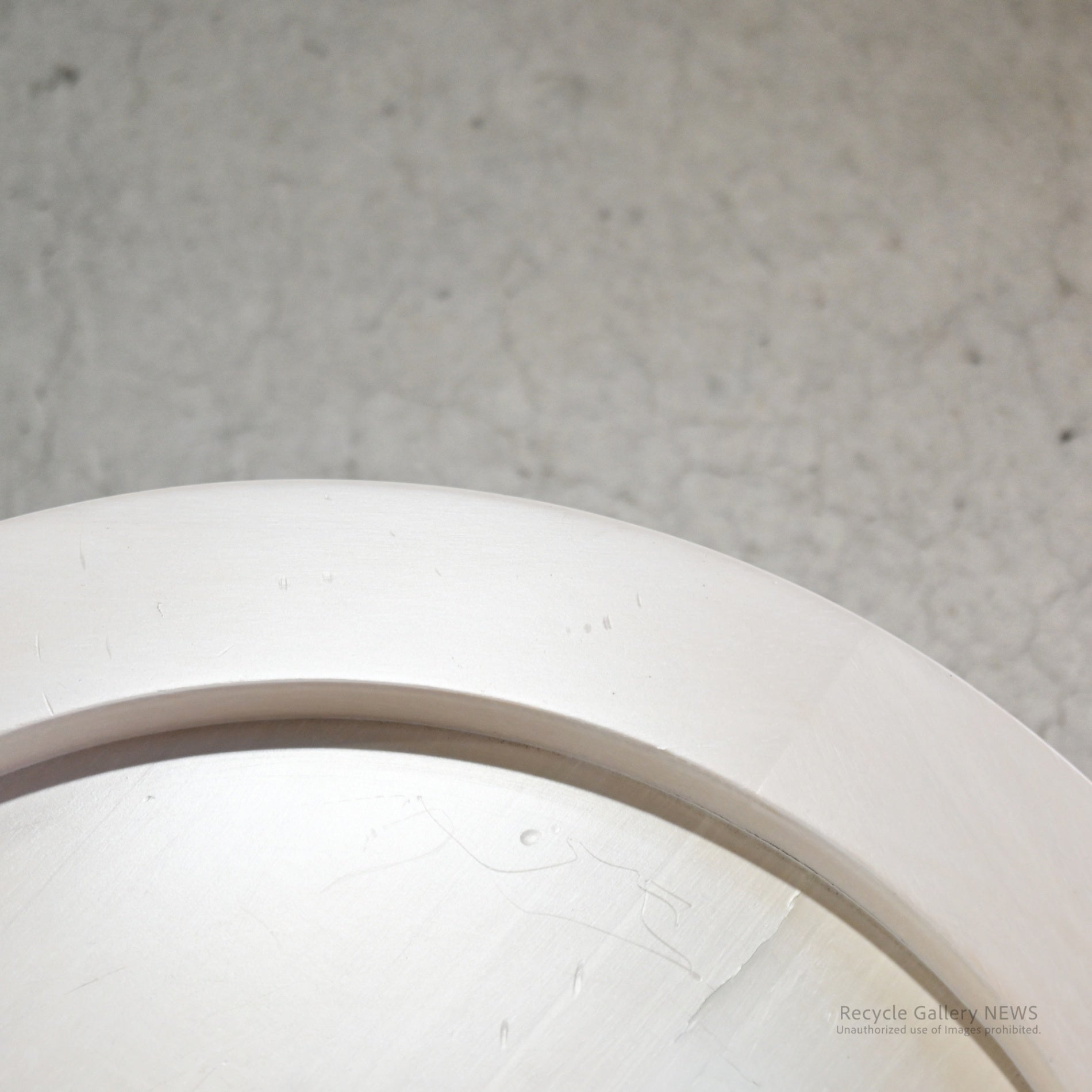 Cassina SELENE  Wooden Round Side Table Italy / カッシーナ セレーネ 木製 ラウンドサイドテーブル イタリア