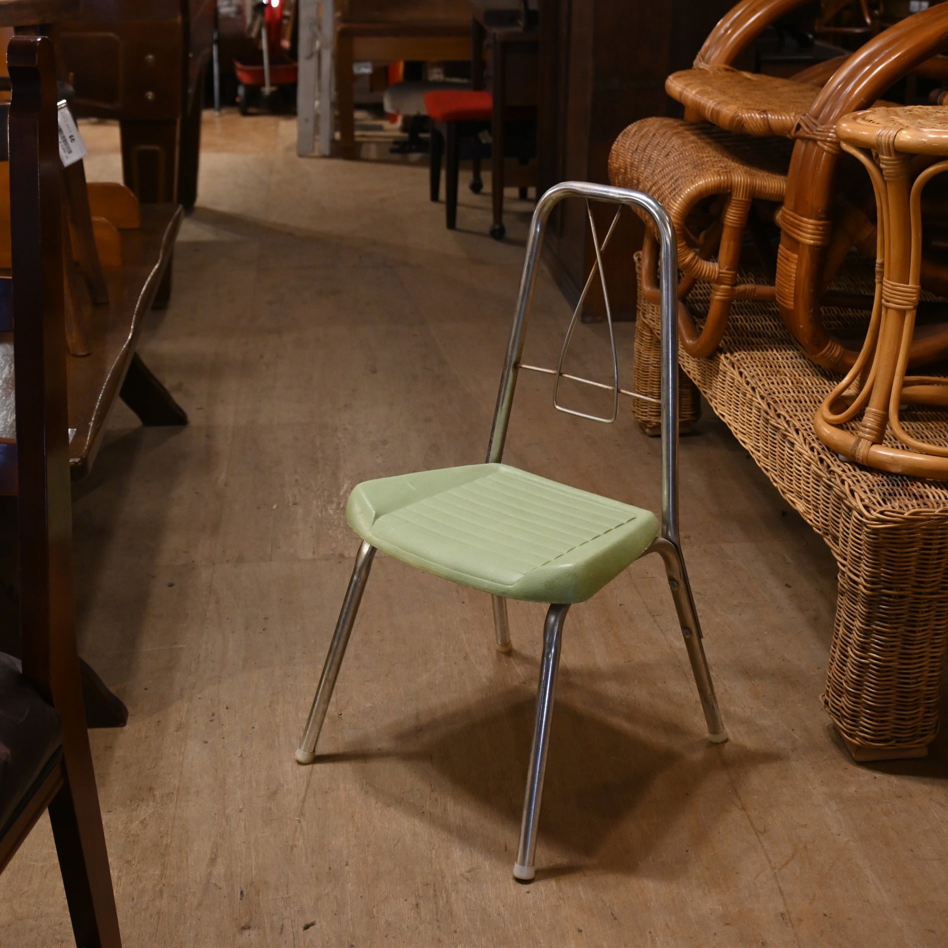 Vintage chair Green Industrial Retro Classic / 椅子 ヴィンテージチェア インダストリアル レトロ 緑 クラシック グリーン