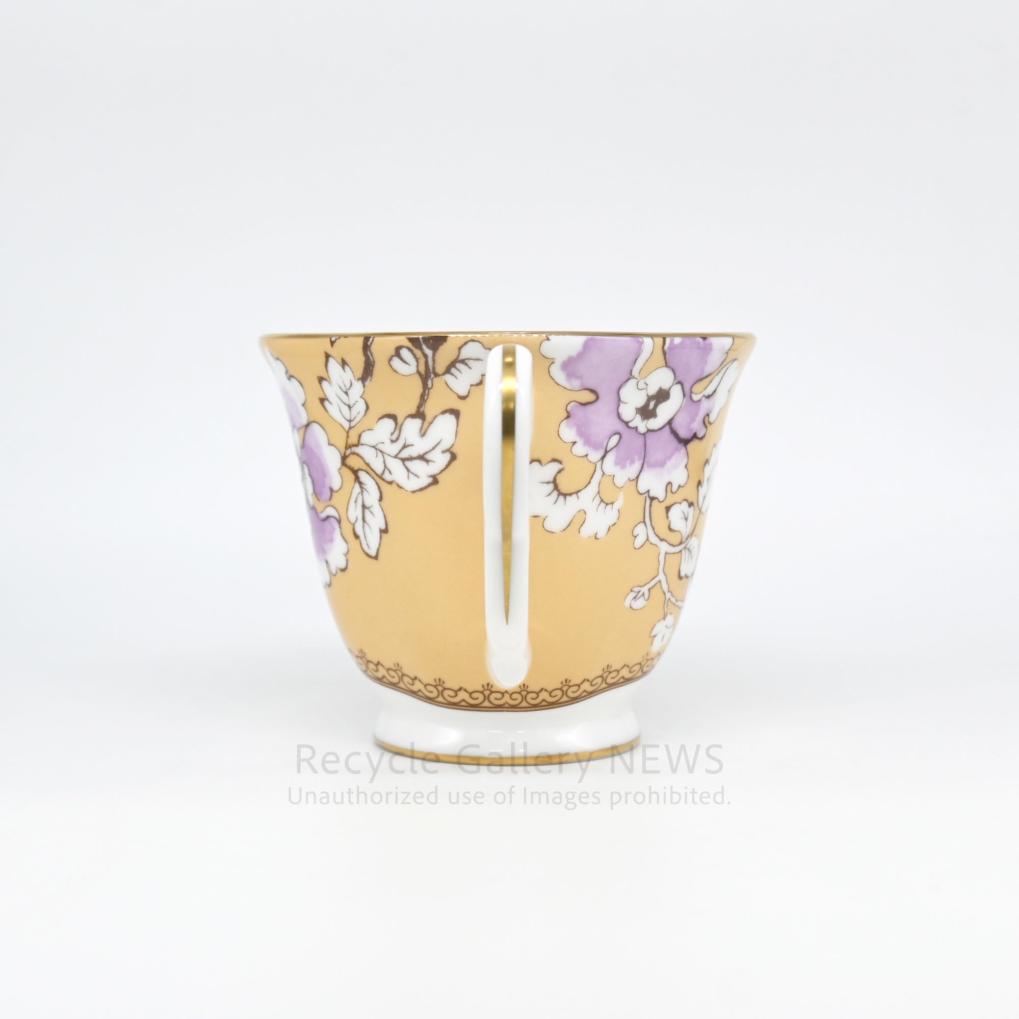 WEDGWOOD "Butterfly Bloom" C&S Vintage Inspired Collectible Bone China Pink Yellow Floral Design / ウェッジウッド "バタフライブルーム" カップ&ソーサー ボーンチャイナ 蝶モチーフ フローラルデザイン 英国食器
