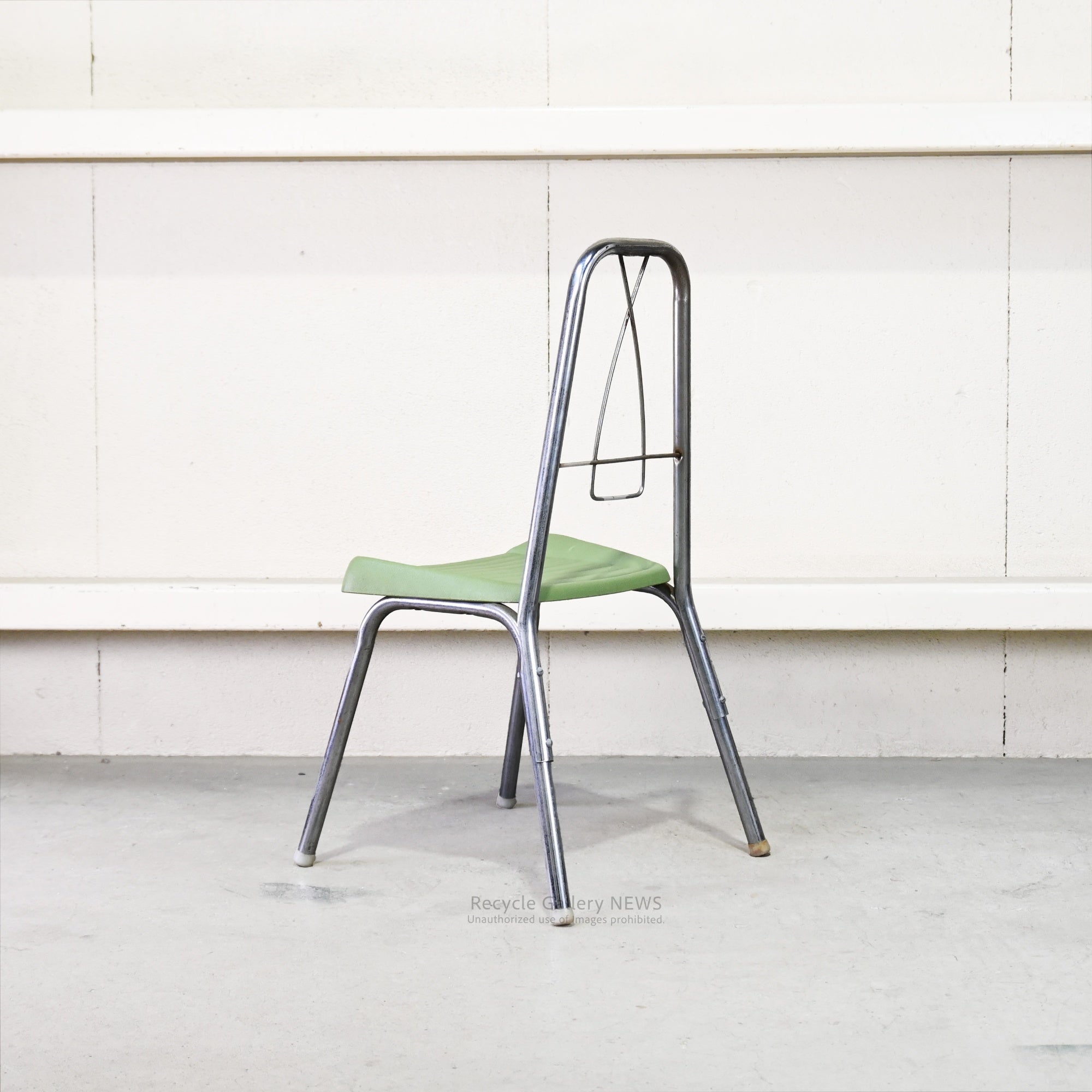 Vintage chair Green Industrial Retro Classic / 椅子 ヴィンテージチェア インダストリアル レトロ 緑 クラシック グリーン