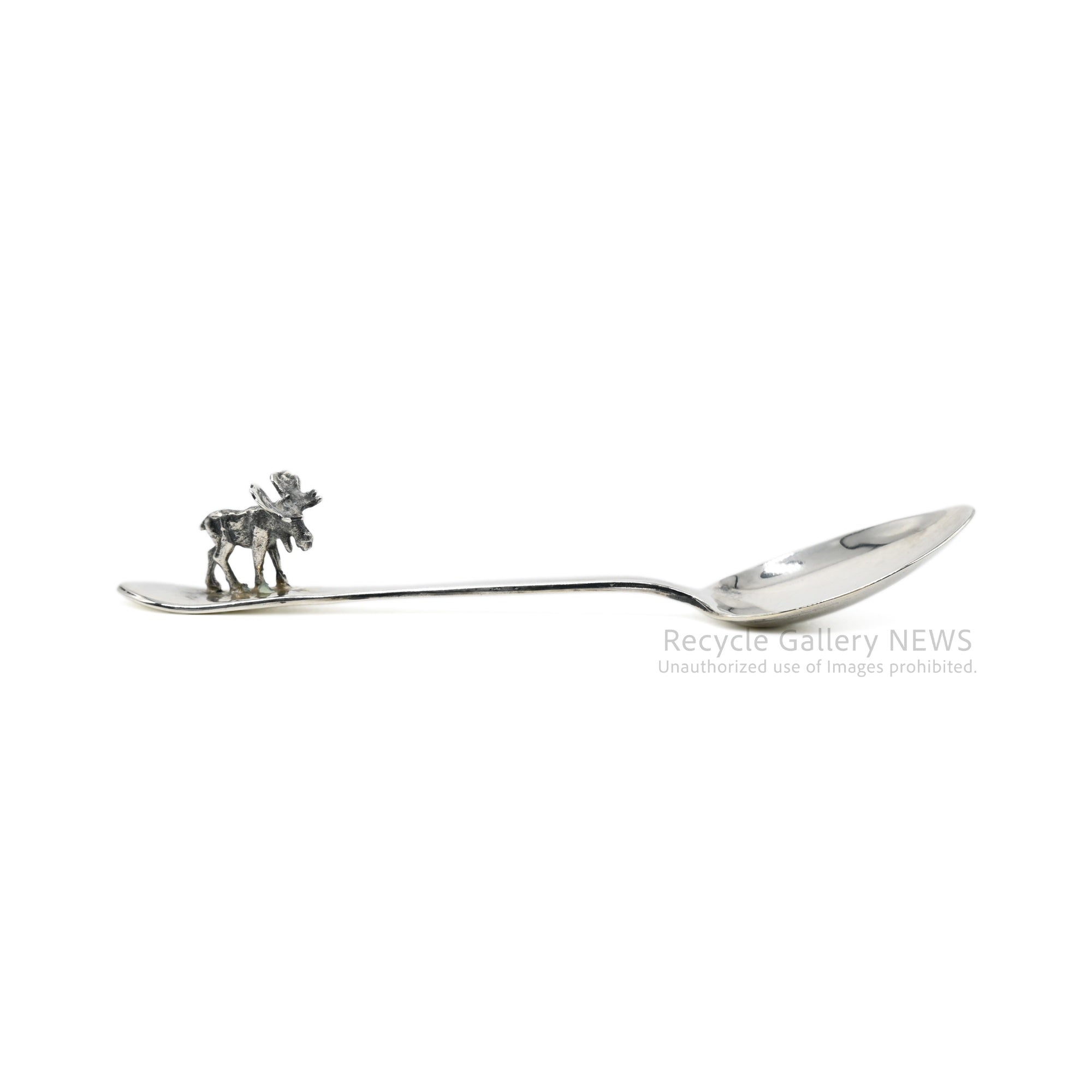 Sterling Silver Animal Spoons Set of 2 Moose & Bison Made in Canada / 動物たちのスプーン 2本セット ミニスプーン スターリングシルバー製 カナダ産 動物モチーフ ムース バイソン レゾリュート・ベイ