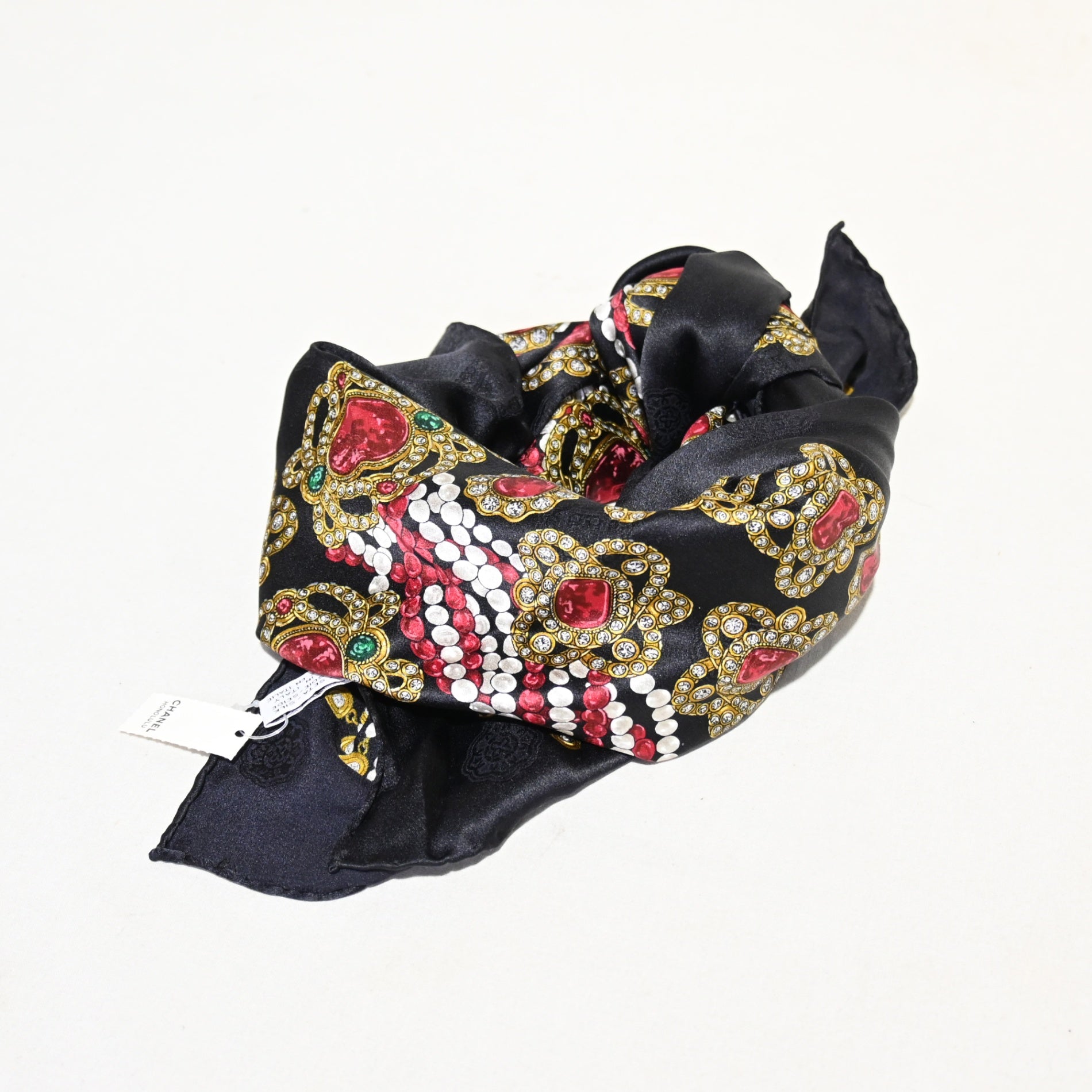 CHANEL Vintage scarf Jewelry pattern Unused / シャネル ヴィンテージ スカーフ 宝石 ジュエリーデザイン 未使用 新古品