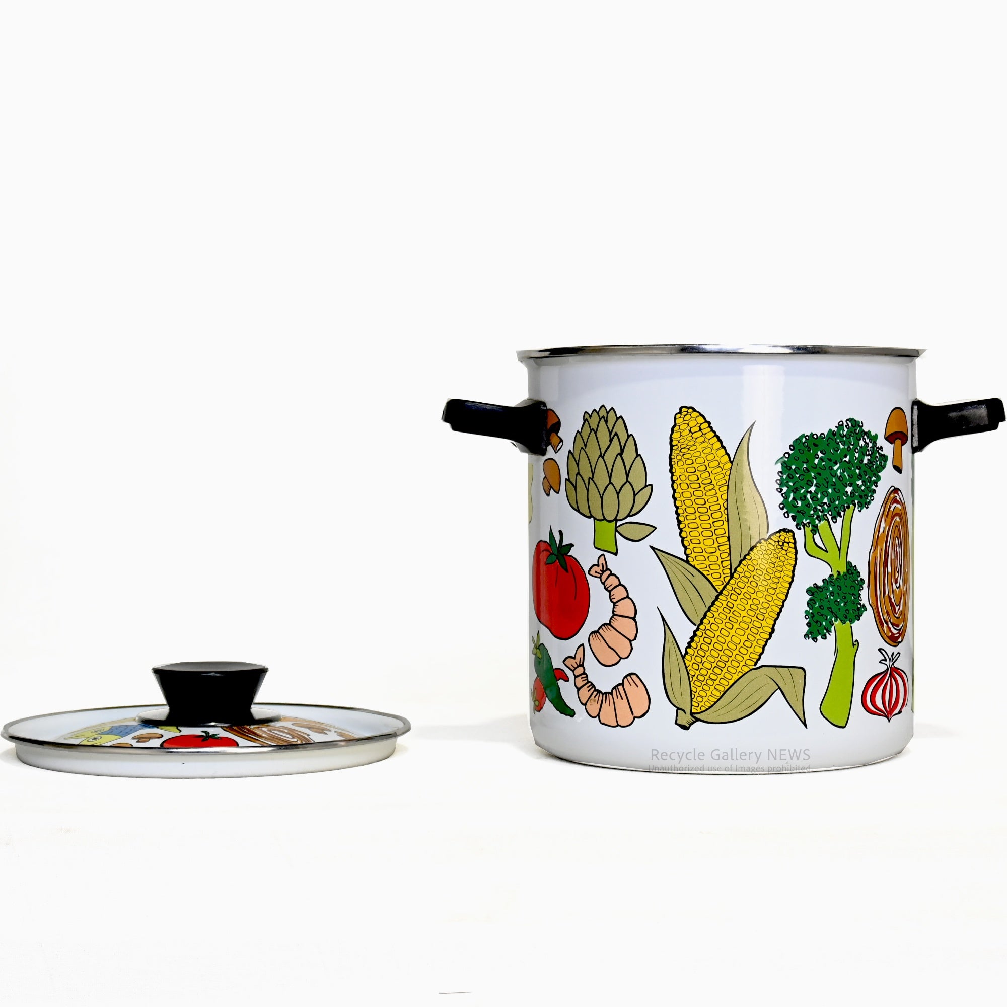 1960s American vintage enamel pot White with food design / 1960年代 アメリカ ヴィンテージ ホーロー鍋 ホワイト 食材デザイン