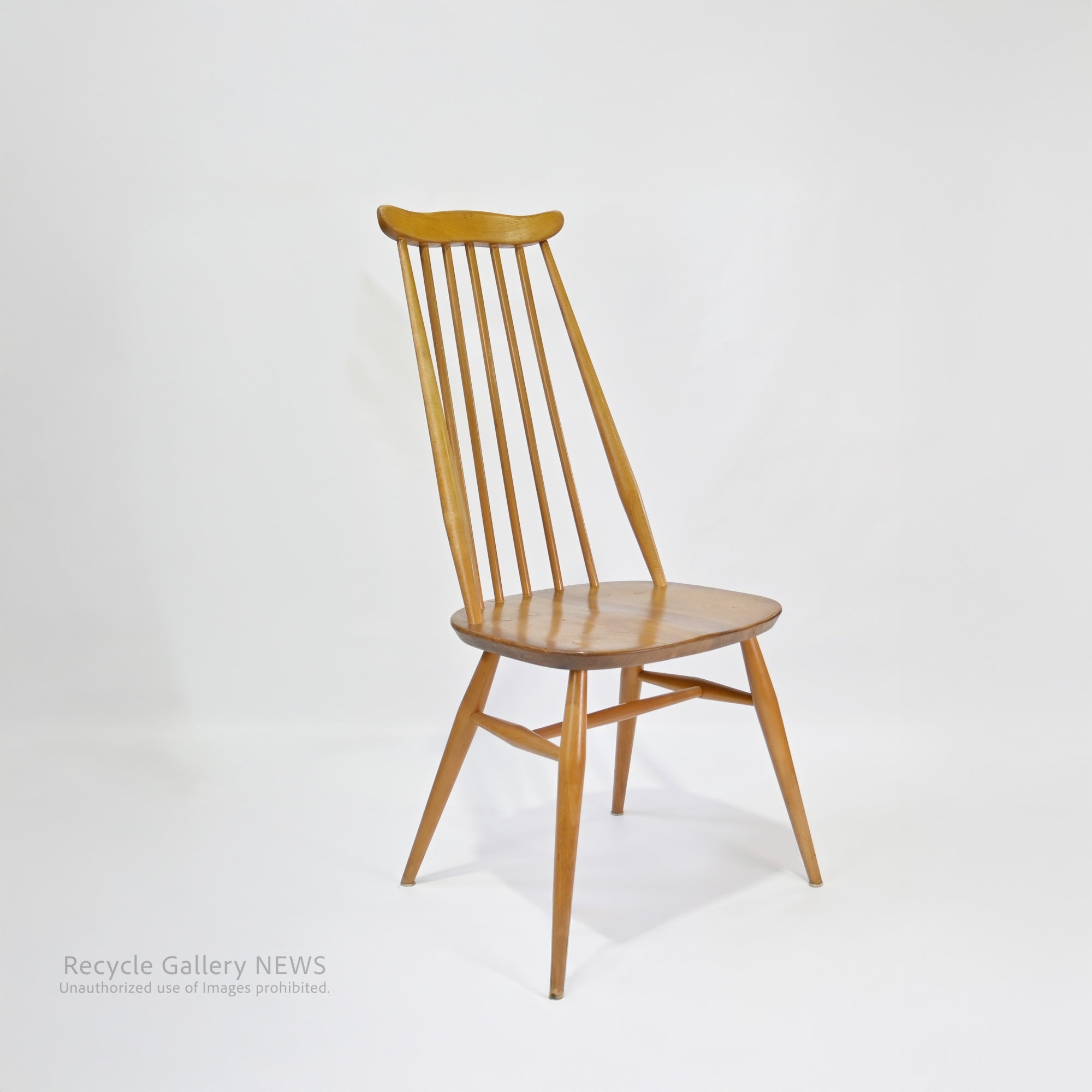 Ercol Ercol Goldsmith Chair British Elm Wood Traditional Craftsmanship Matches Scandinavian Design / アーコール ゴールドスミスチェア イギリス ニレ材  職人技 北欧モダン