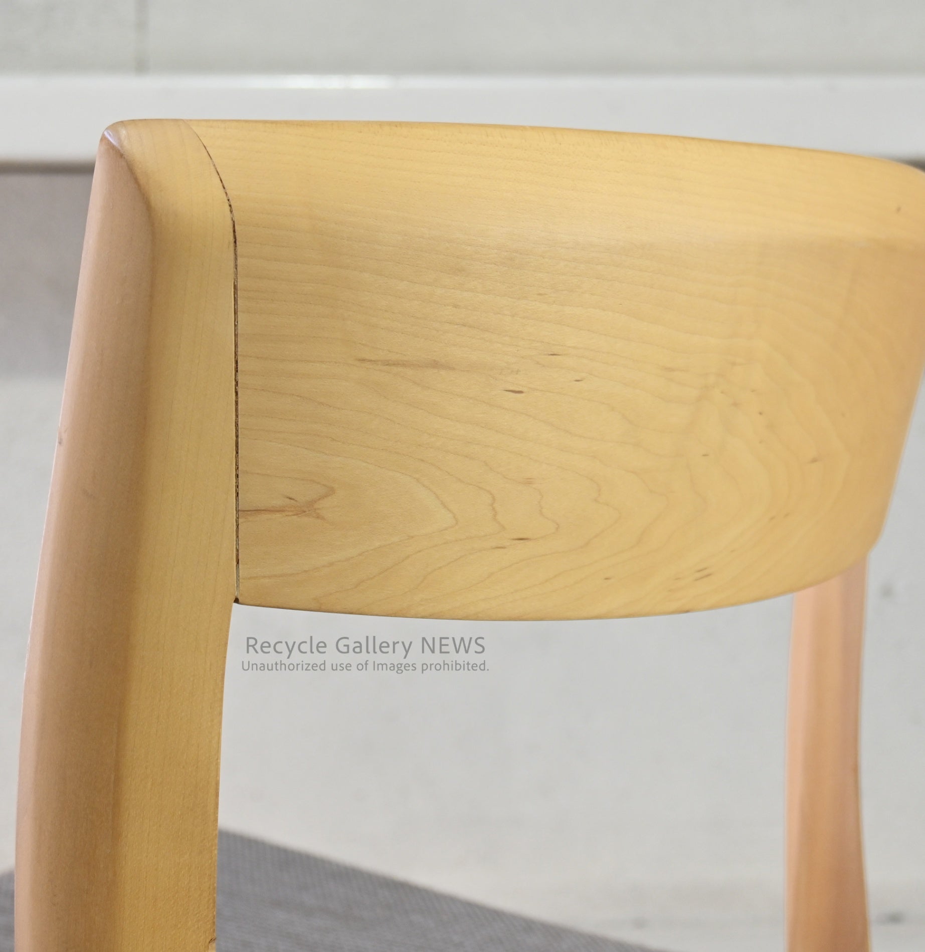 Karimoku Wooden Chair Japanese Scandinavian Inspired Natural Design / カリモク 椅子 木製 日本 北欧テイスト ナチュラルデザイン