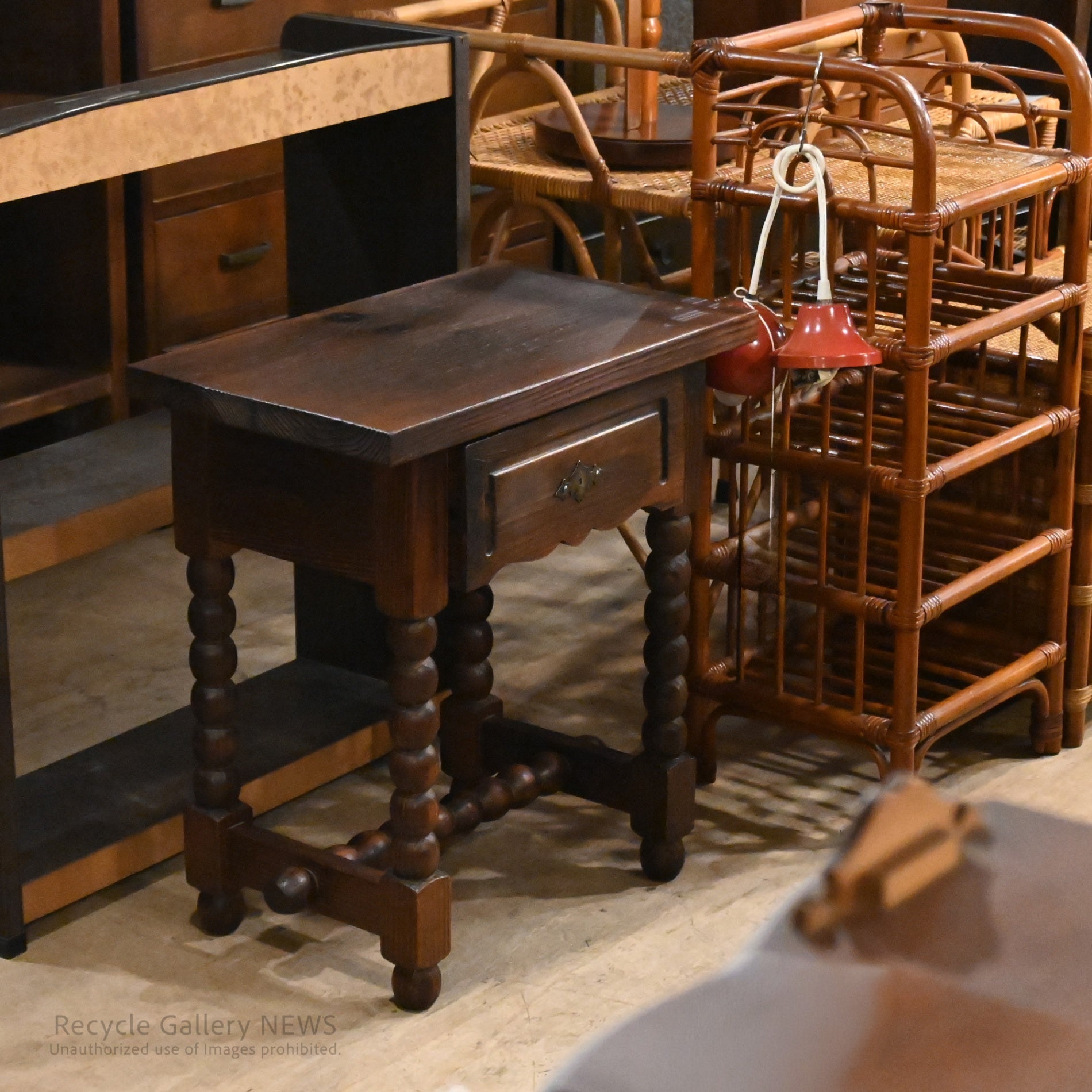 Antique Console Table with Bobbin Turned Legs Classic Spool Design / ボビンターニングレッグ コンソールテーブル アンティーク クラシック 糸巻きデザイン