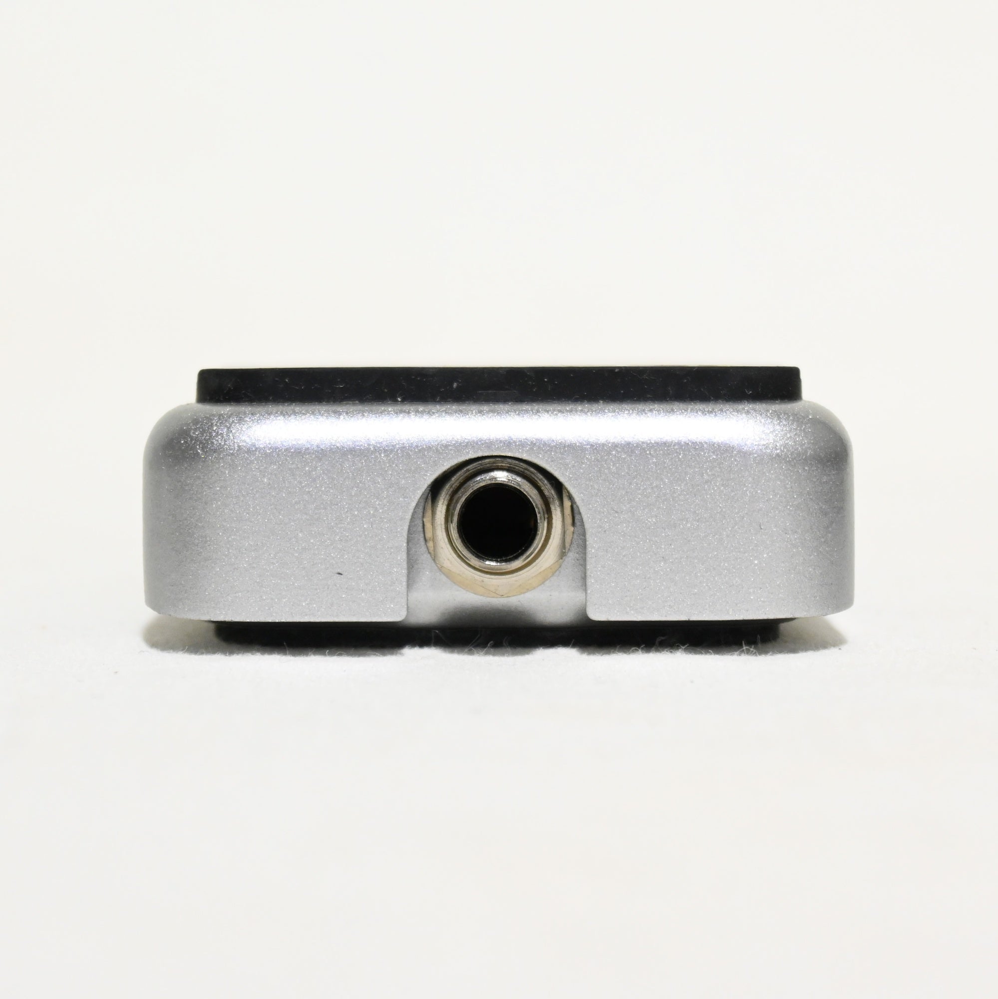 ZOOM R8 Multi-Track Recorder + FS 01 Foot Switch Set Discontinued product / ズーム R8 マルチトラックレコーダー＋ FS 01フットスイッチ セット 生産終了モデル