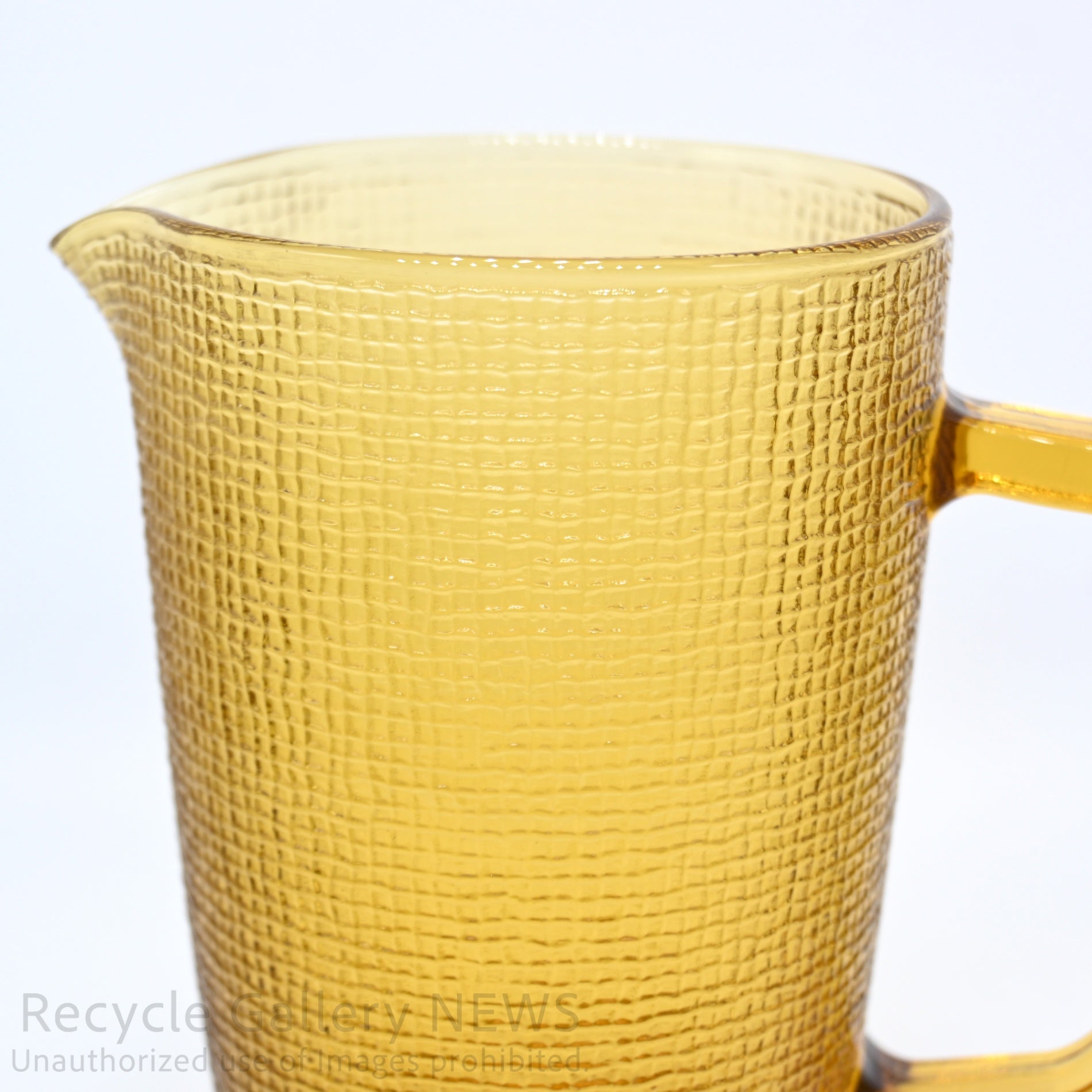 Amber Glass Jug Water Pitcher Flower Vase Vintage Craft / アンバーカラー ガラス ジャグ ピッチャー 花瓶 水差し 工芸品 黄色系