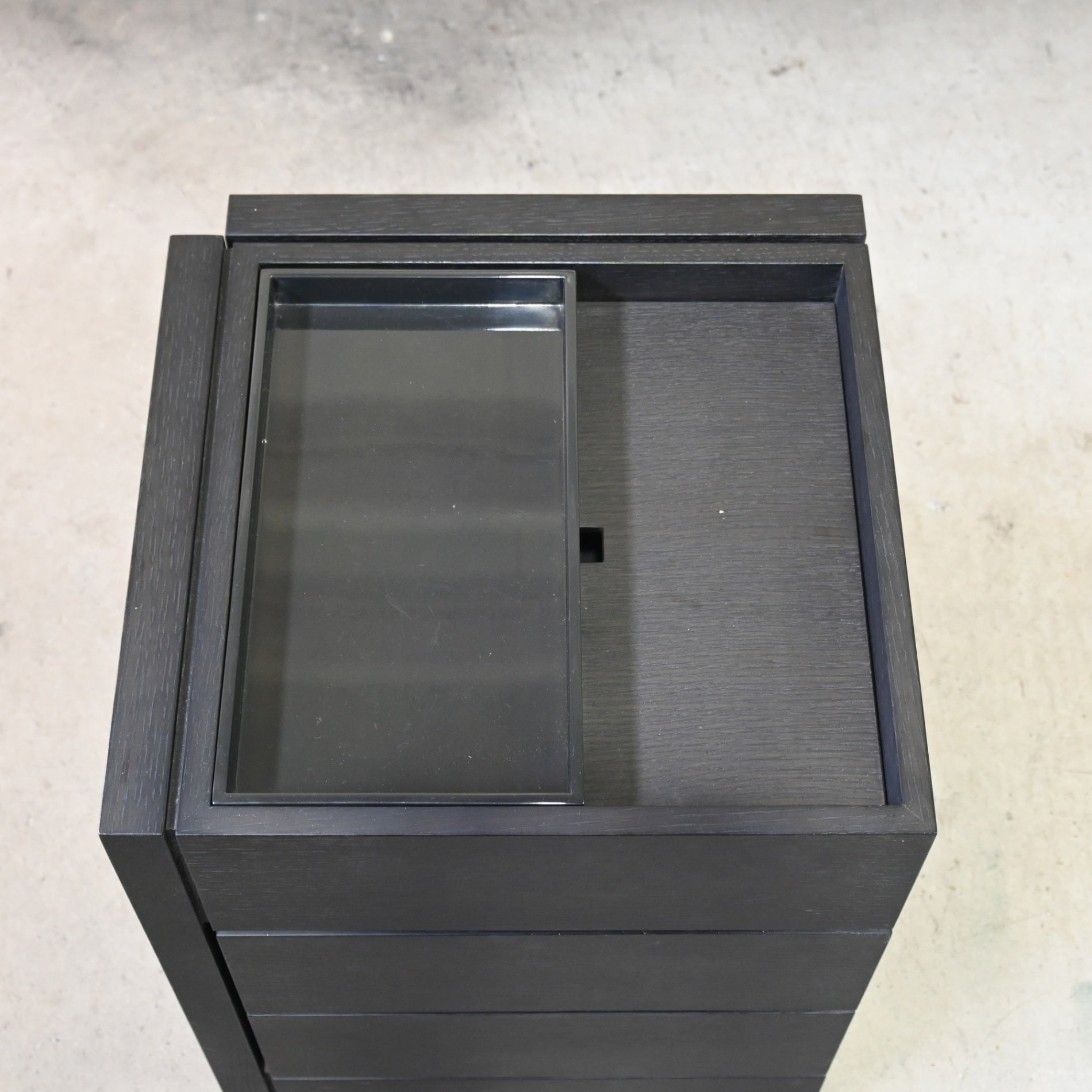 Cassina ixc PIVOT Wagon Cabinet Discontinued Italian brand Japan / カッシーナイクスシー ピヴォット ワゴン キャビネット イタリアブランド 日本 廃盤