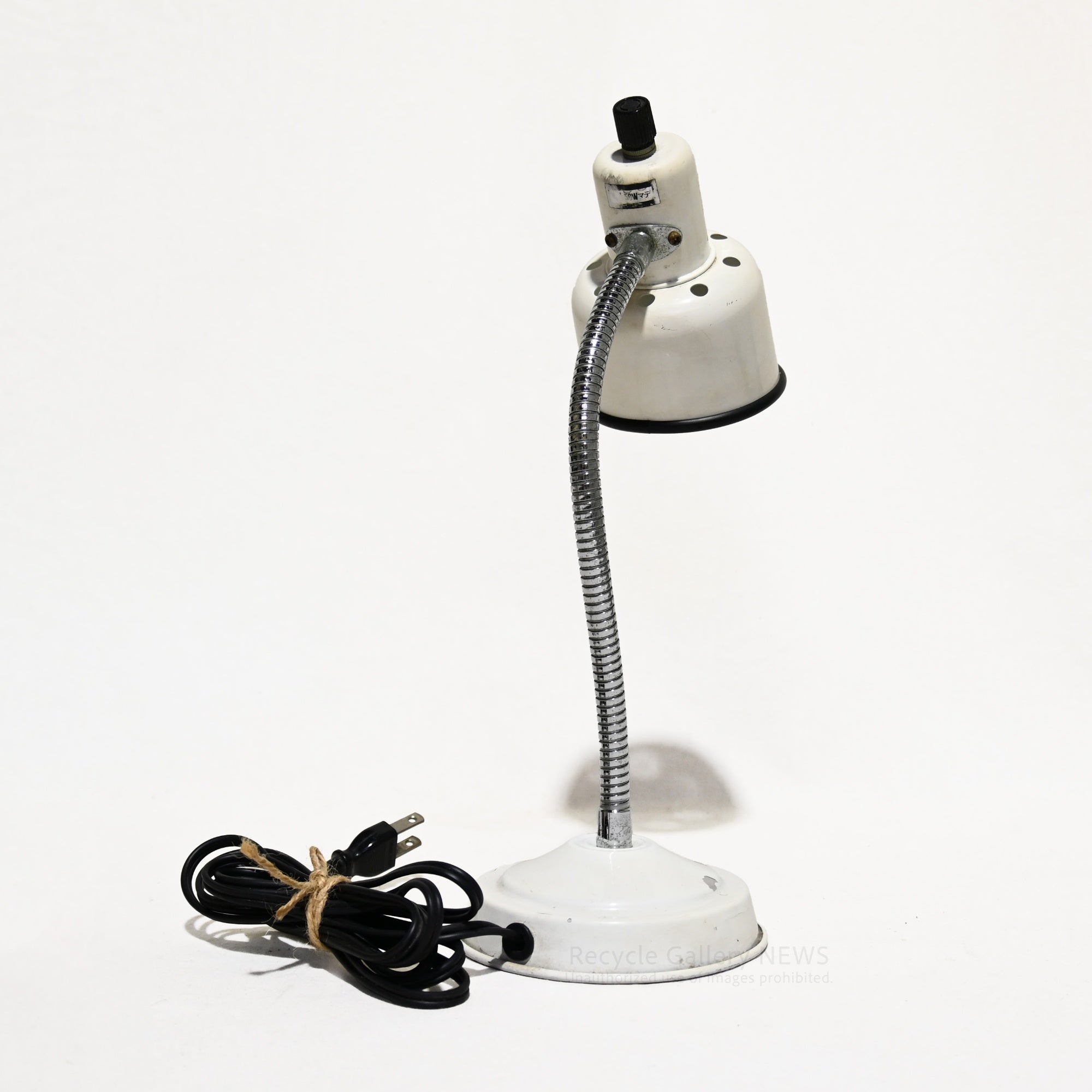 Tokyo Metal Industry Co., Ltd. Desk Light Japan Vintage Showa-Retro / 東京メタル工業株式会社 デスクライト 日本 ヴィンテージ 昭和レトロ