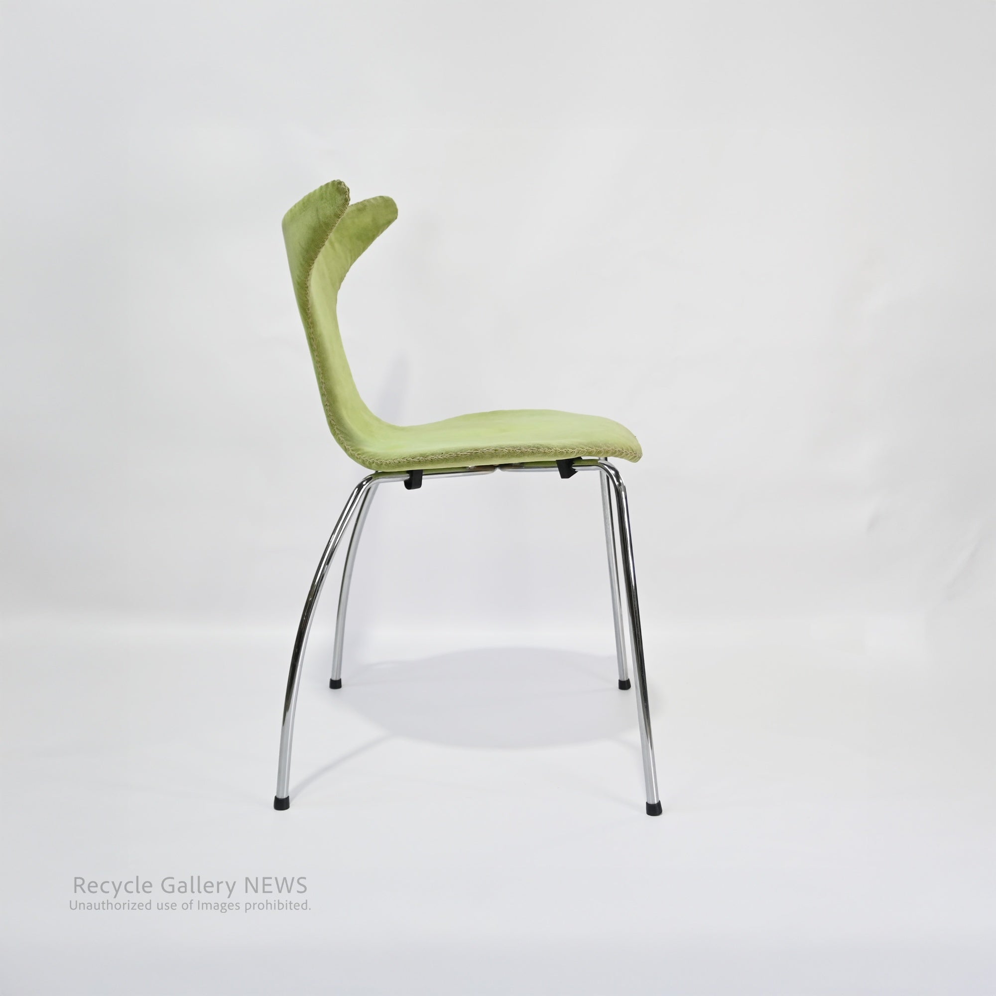 dolphin chair Green Danish Design by Bjarke Nielsen Scandinavian Modern / ドルフィンチェア デンマーク グリーン ビャルケ・ニールセン 北欧デザイン