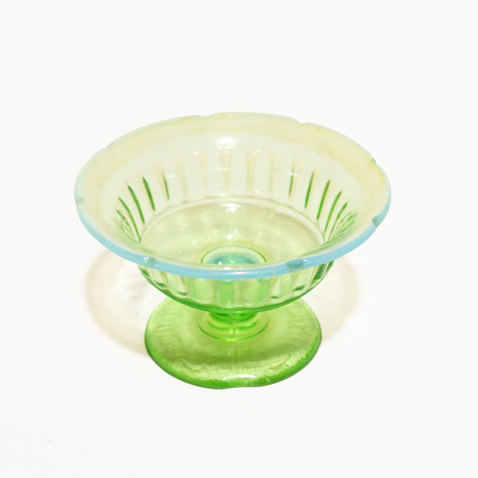 Vintage Press Glass Japanese Glass Ice Cup Melon Soda Color Retro / ヴィンテージ プレスガラス 和ガラス 氷コップ メロンソーダ色 レトロ